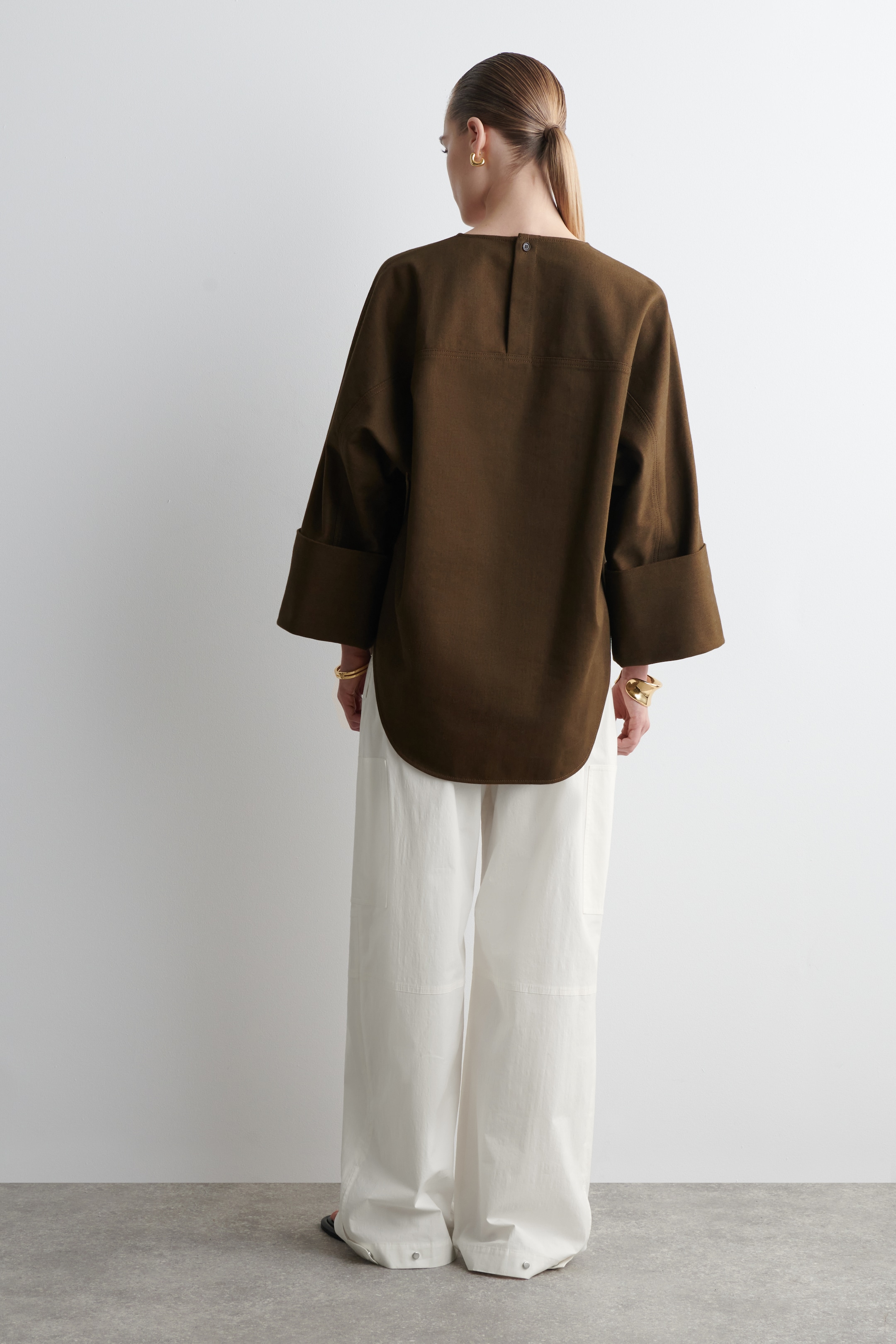Zobacz większy obraz: JEANSOWA BLUZKA OVERSIZE - BRĄZOWY - ONA | H&M PL 5