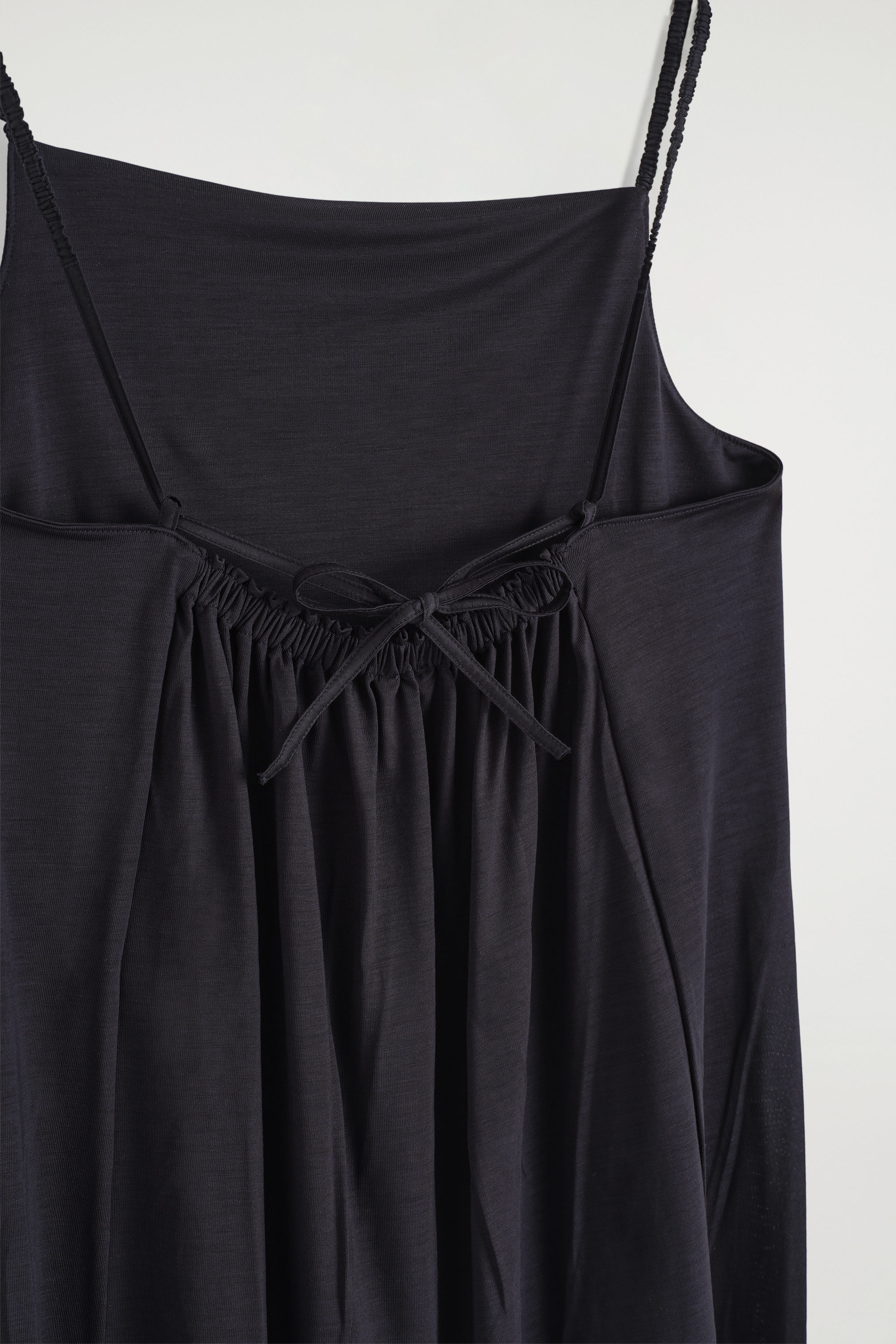 SQUARE-NECK STRAPPY JERSEY DRESS - NAVY | COS US