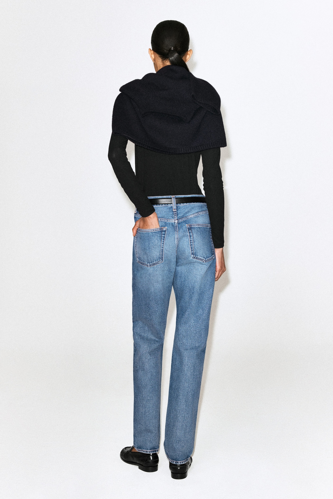 PIPELINE SLIM-LEG JEANS — BLUE