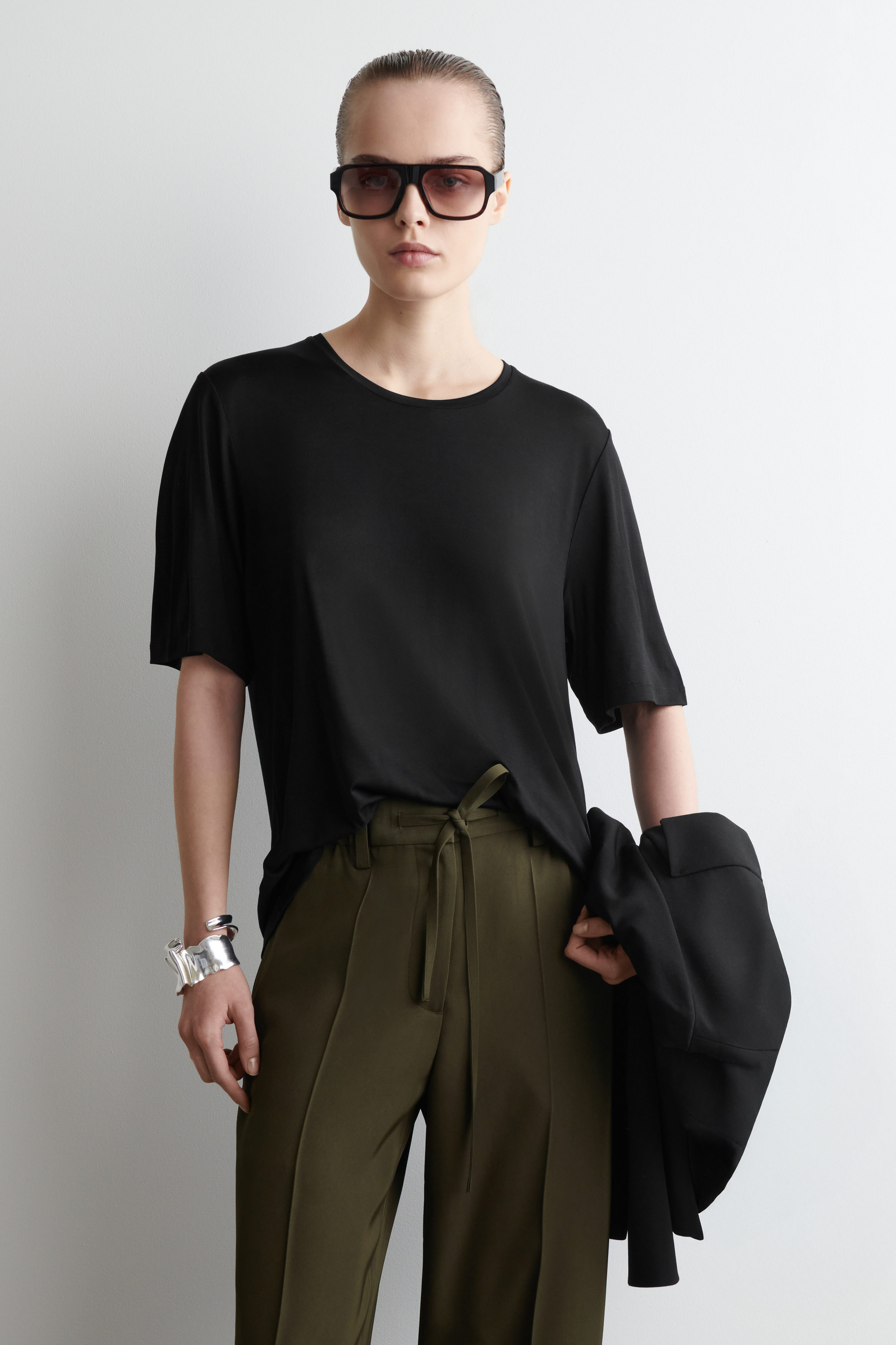 tシャツ Basic Silk T Shirt レディース 71+nKsfaZ1L._UY1000_.jpg