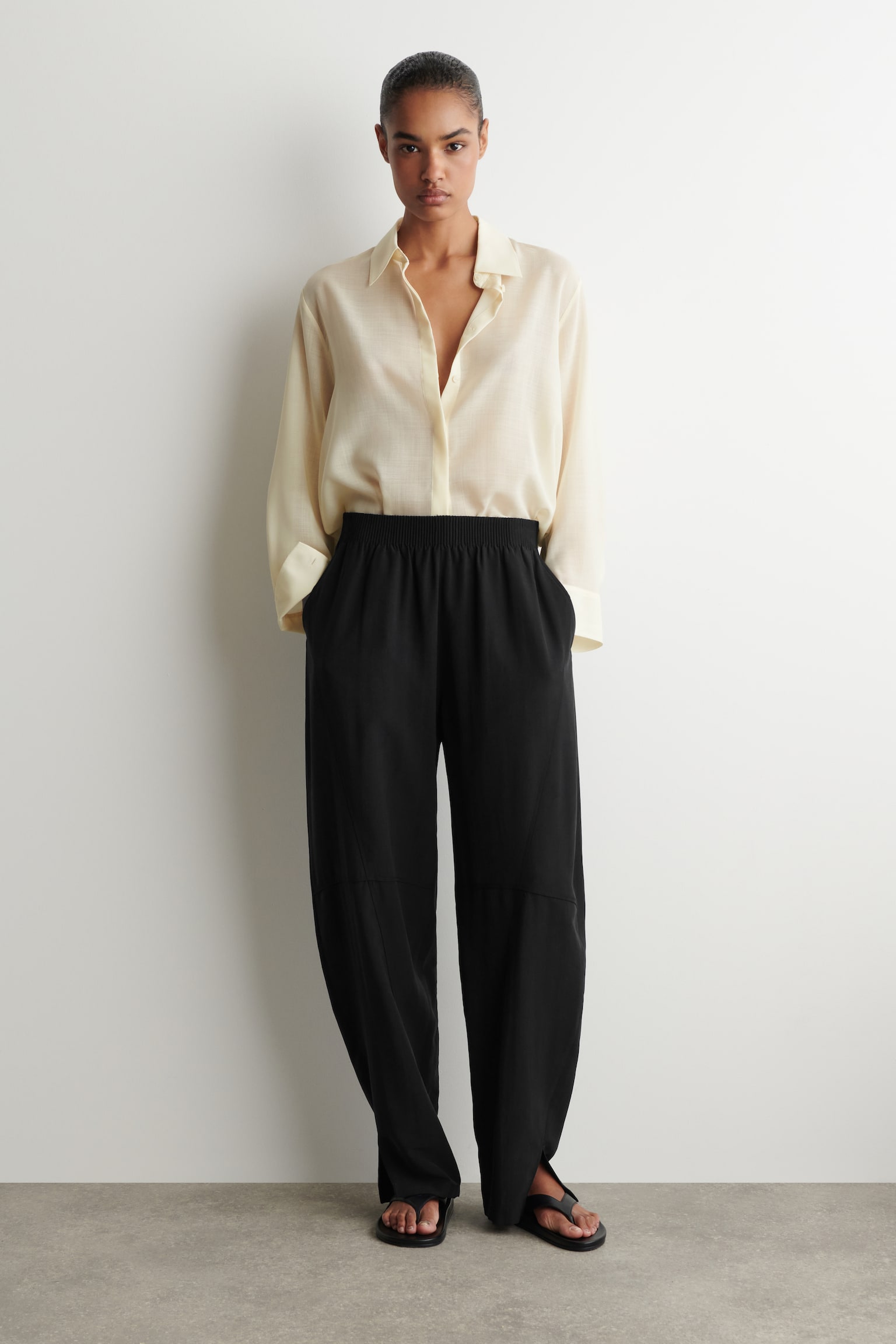 PANTALONI BARREL CON VITA ELASTICIZZATA - NERO - 1