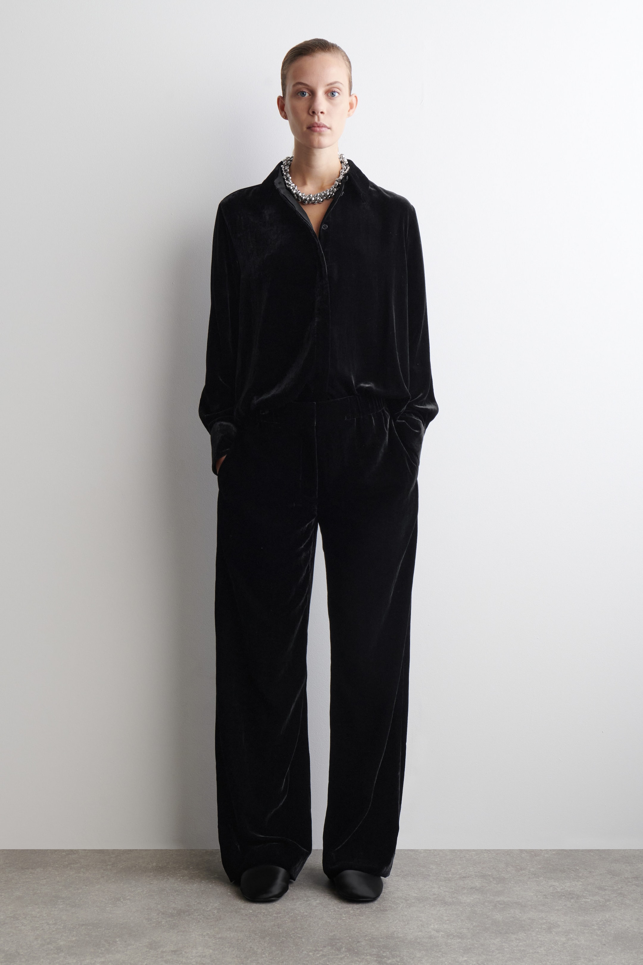 MULES REMBOURRÉES EN SATIN