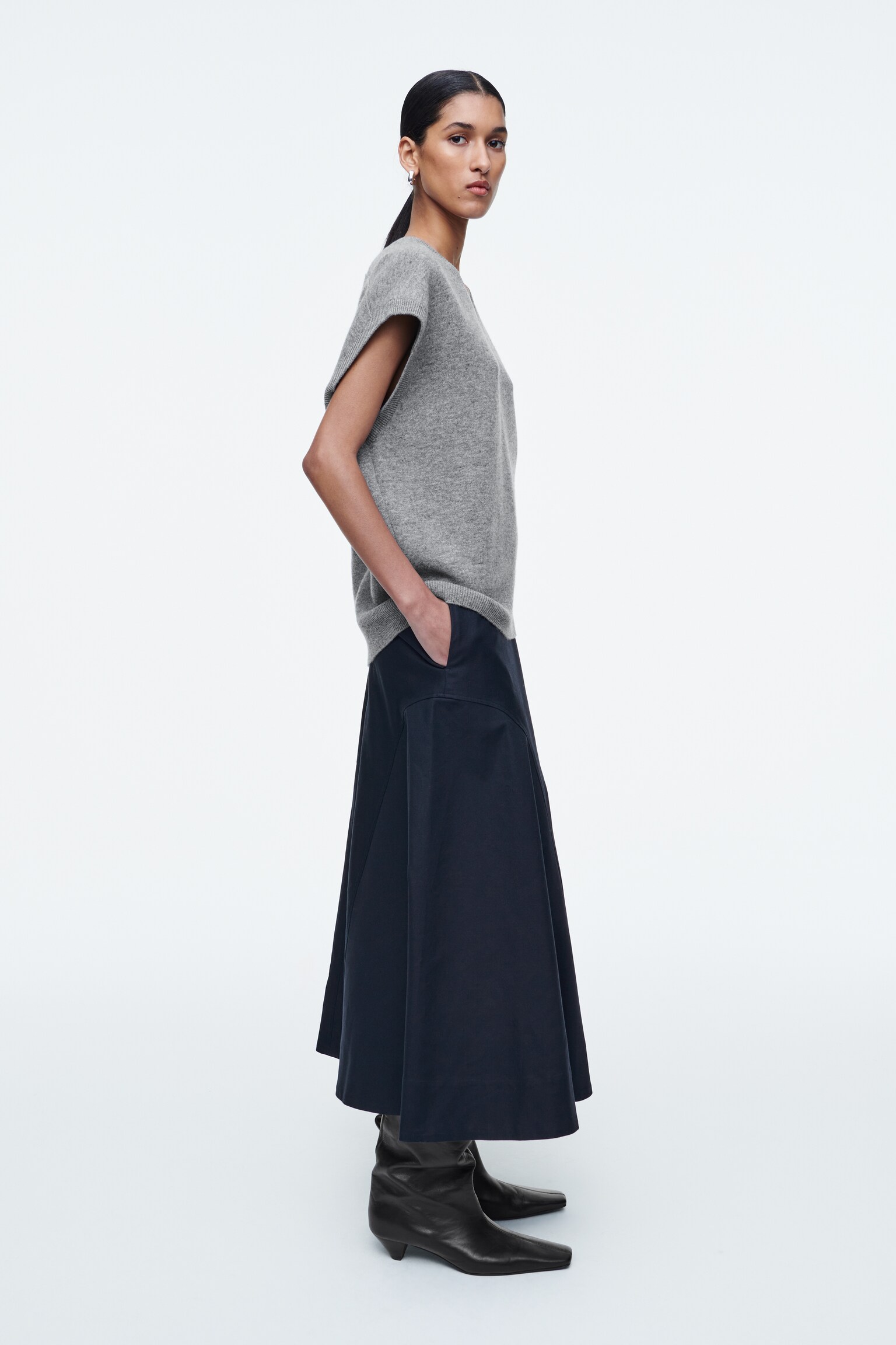 JUPE MIDI SILHOUETTE ARRONDIE - BLEU MARINE - 3