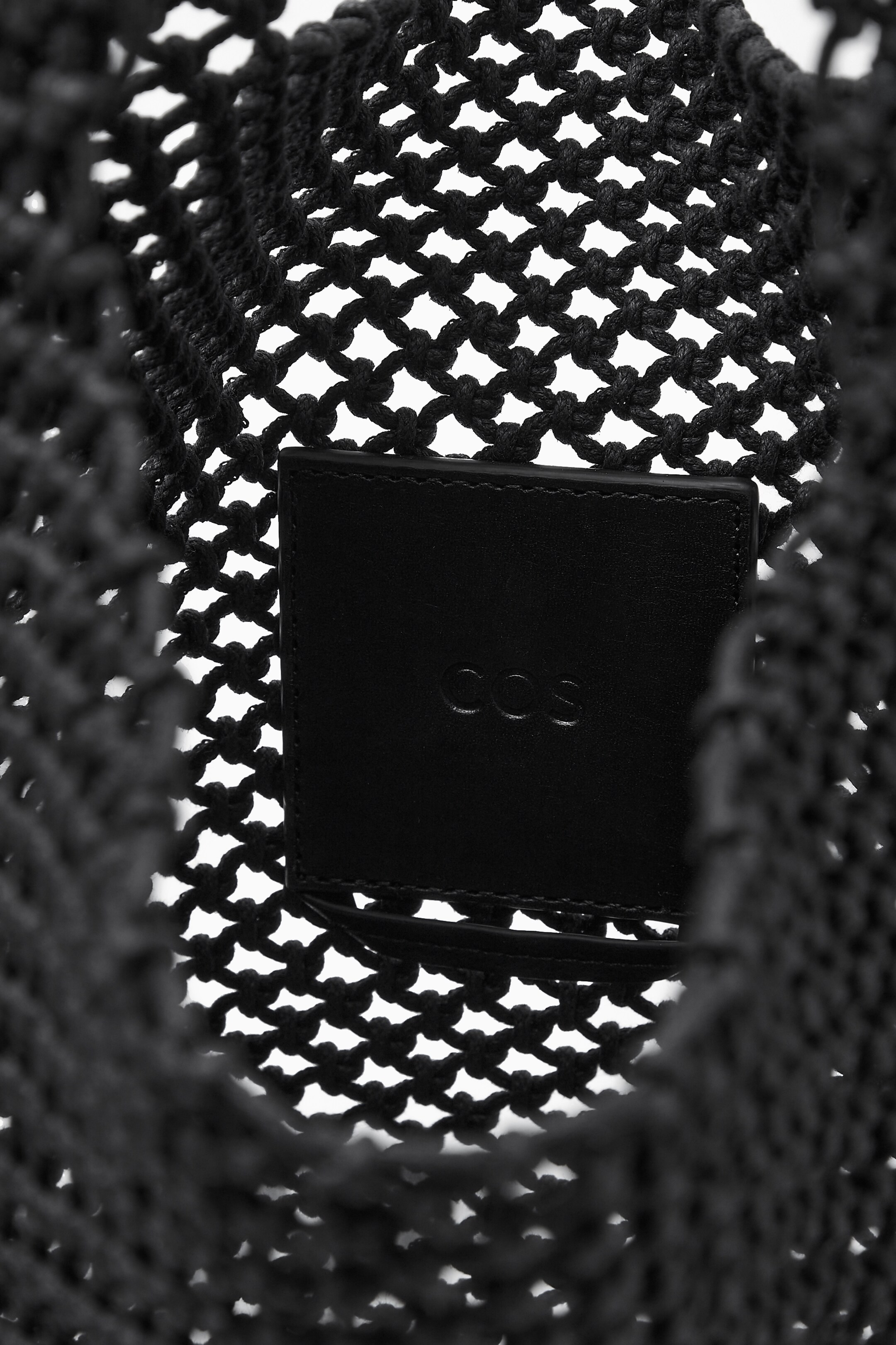 View larger image: HAND-WOVEN TOTE BAG - LEATHER - BLACK - Men | H&M GB 5