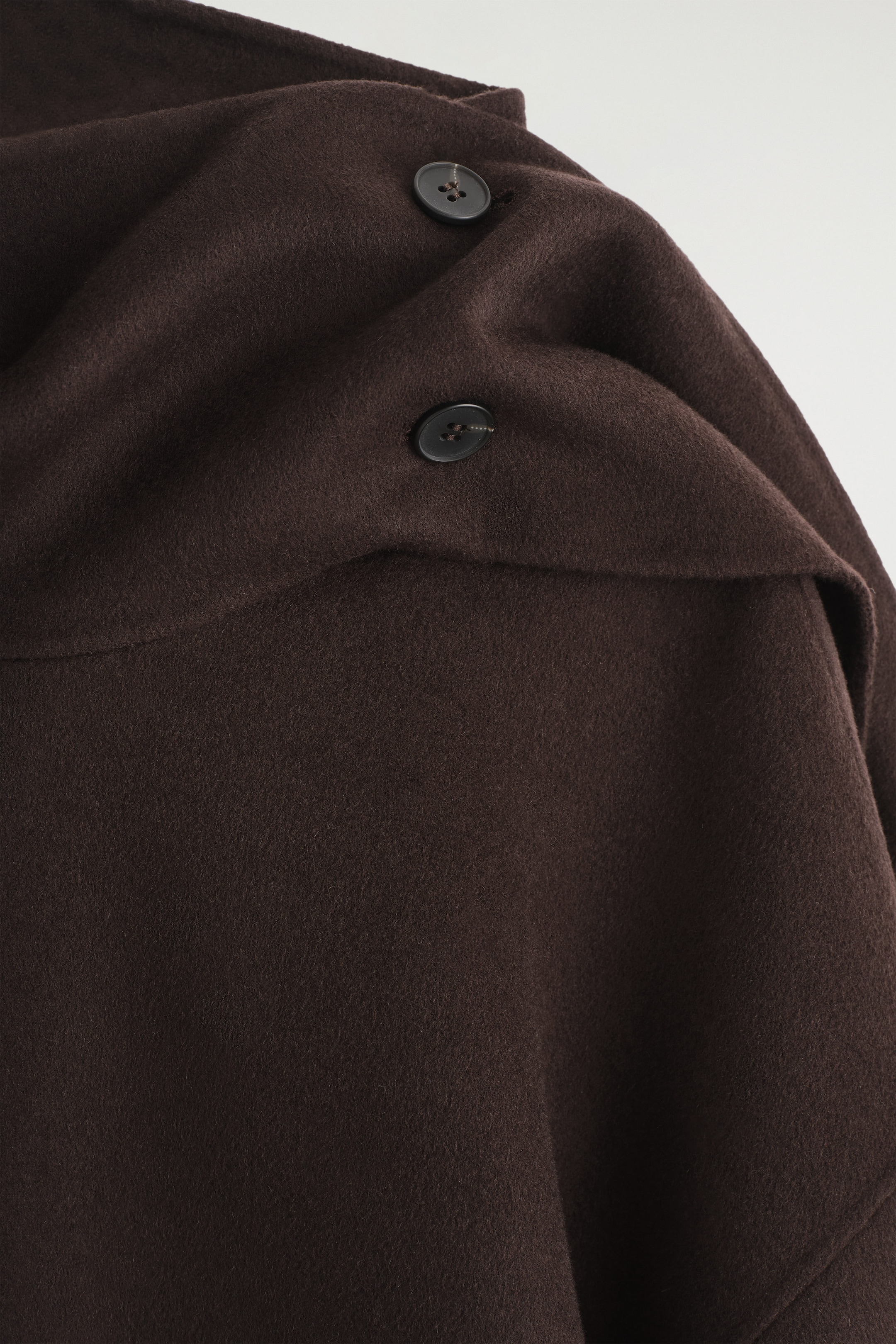 DOUBLE-FACED WOOL CAPE
