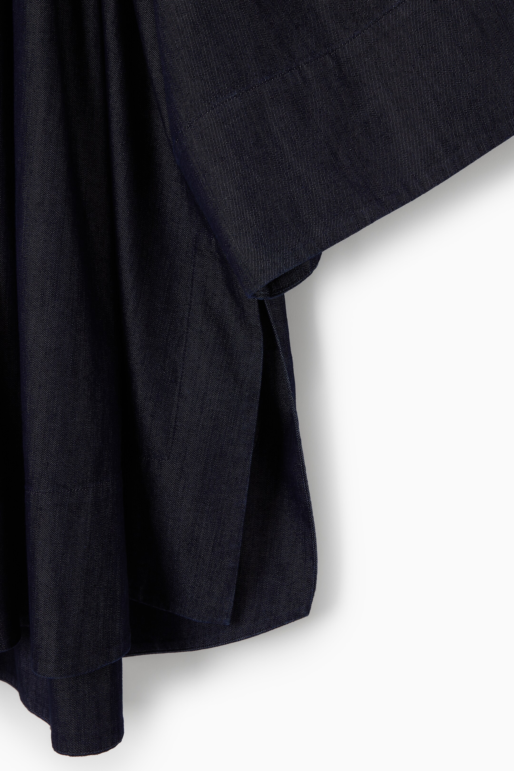 Ingrandisci l'immagine: OVERSIZED DENIM OFF-THE-SHOULDER BLOUSE - INDIGO BLUE - DONNA | H&M CH 2