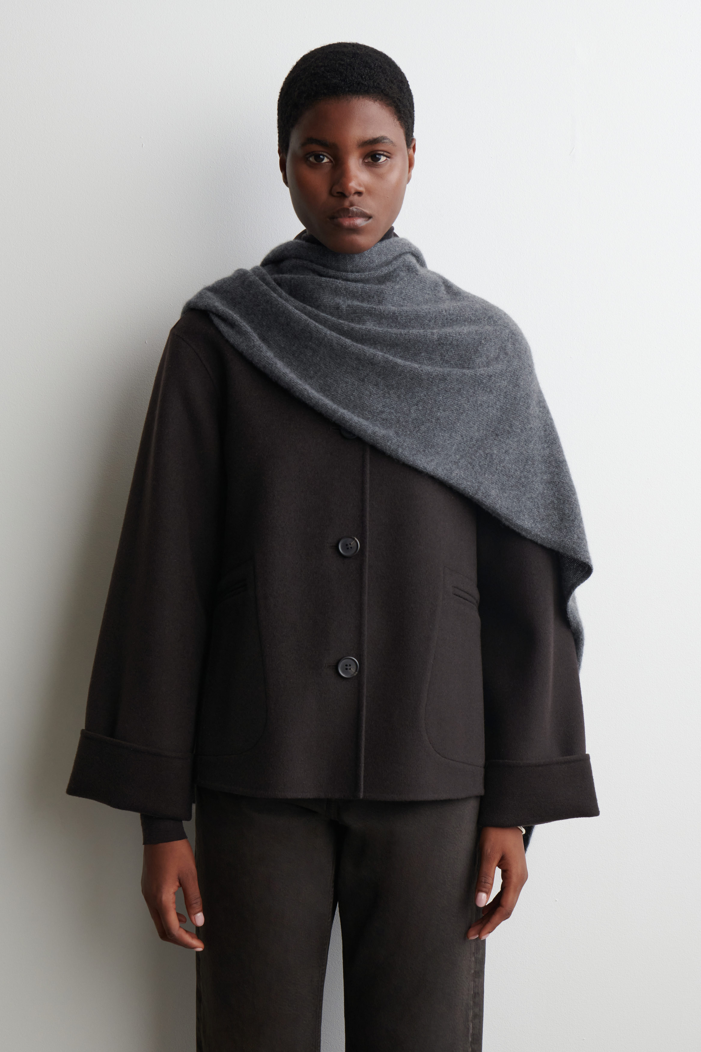 CASHMERE SCARF - DARK GREY | COS