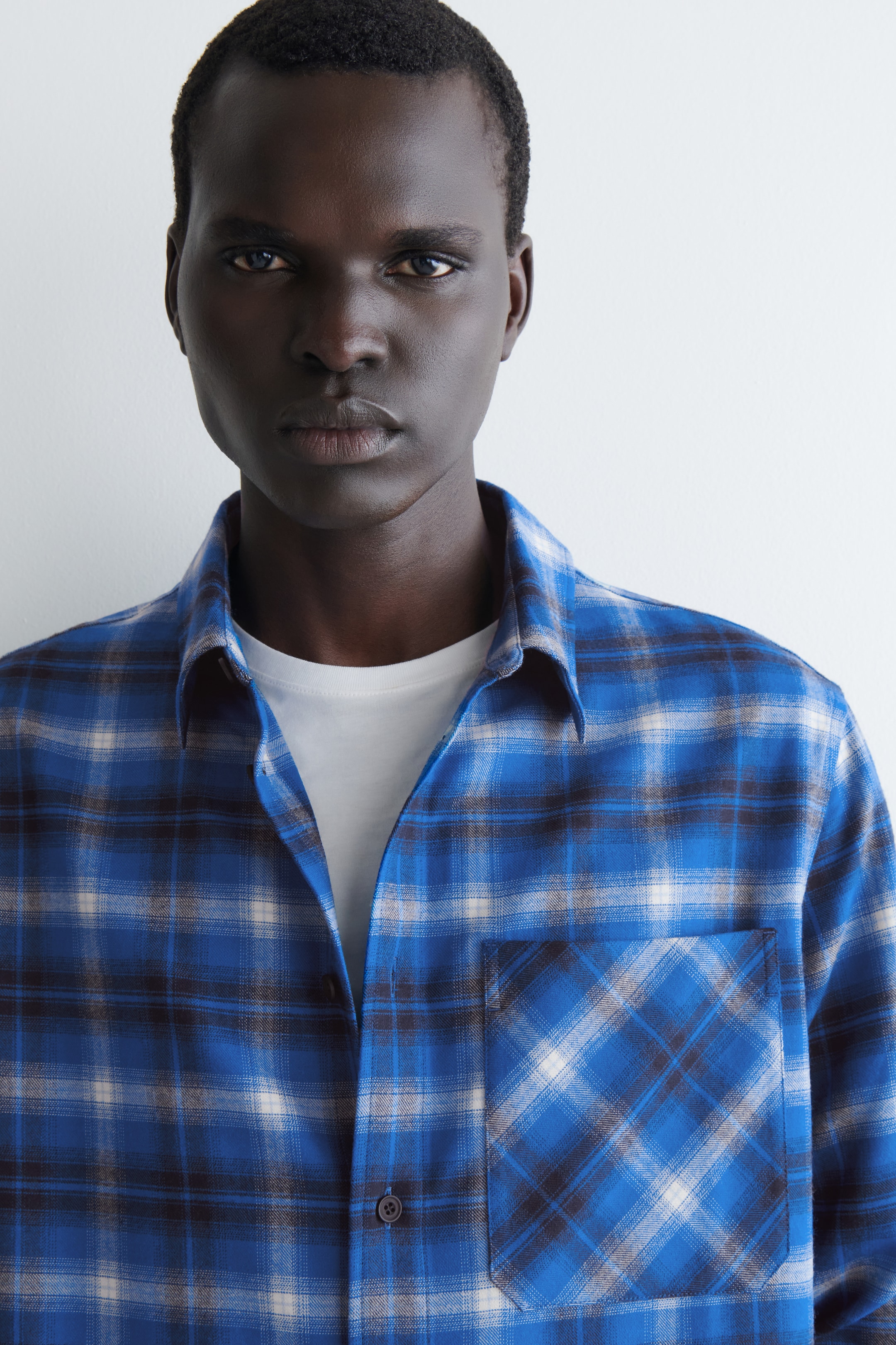 Ingrandisci l'immagine: RELAXED CHECKED WOOL-BLEND SHIRT - BLUE / CHECKED - UOMO | H&M CH 5