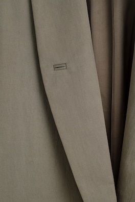 FLUID SHAWL-COLLAR BLAZER — DARK BEIGE 8
