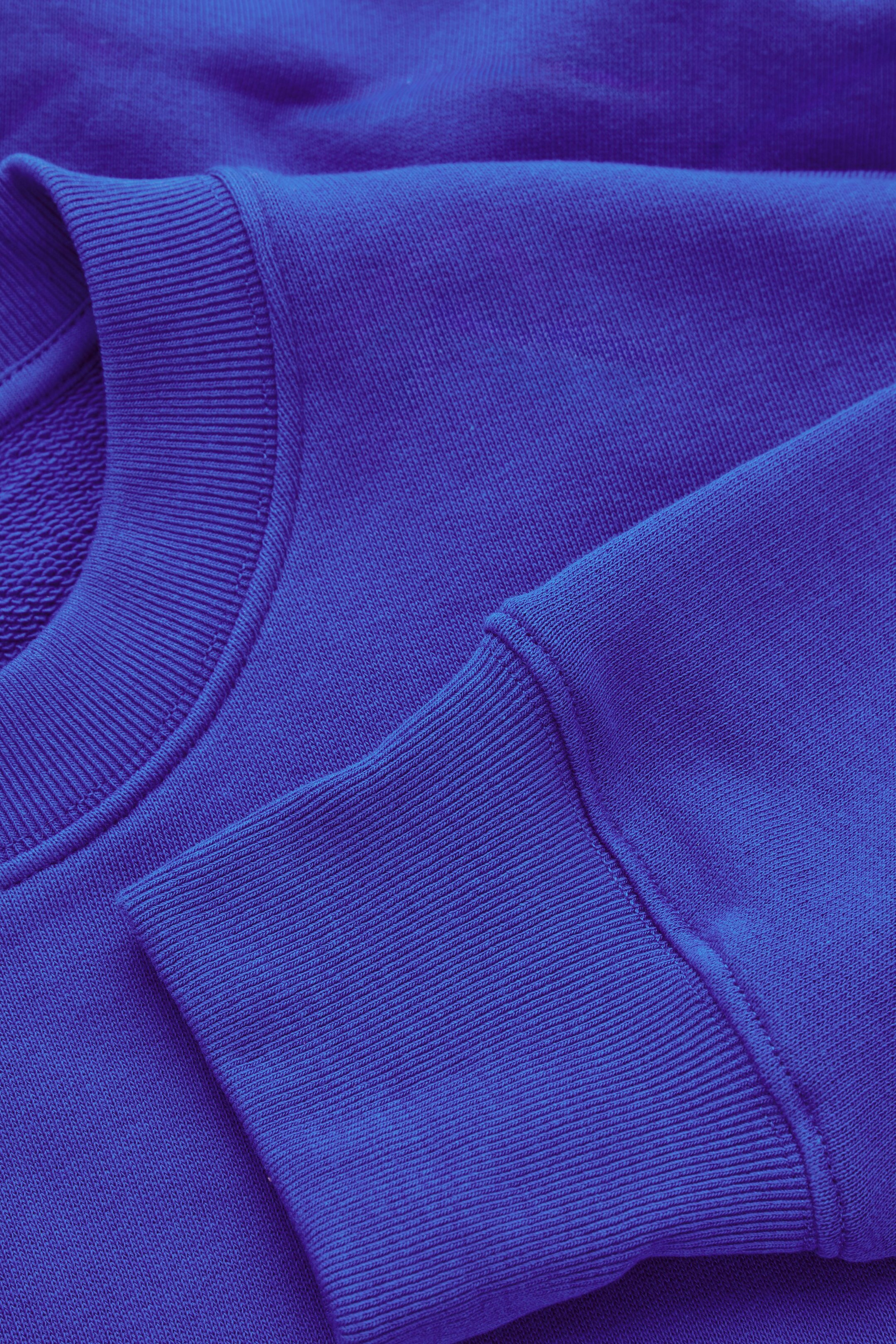 StillMedia/DescriptiveDetail