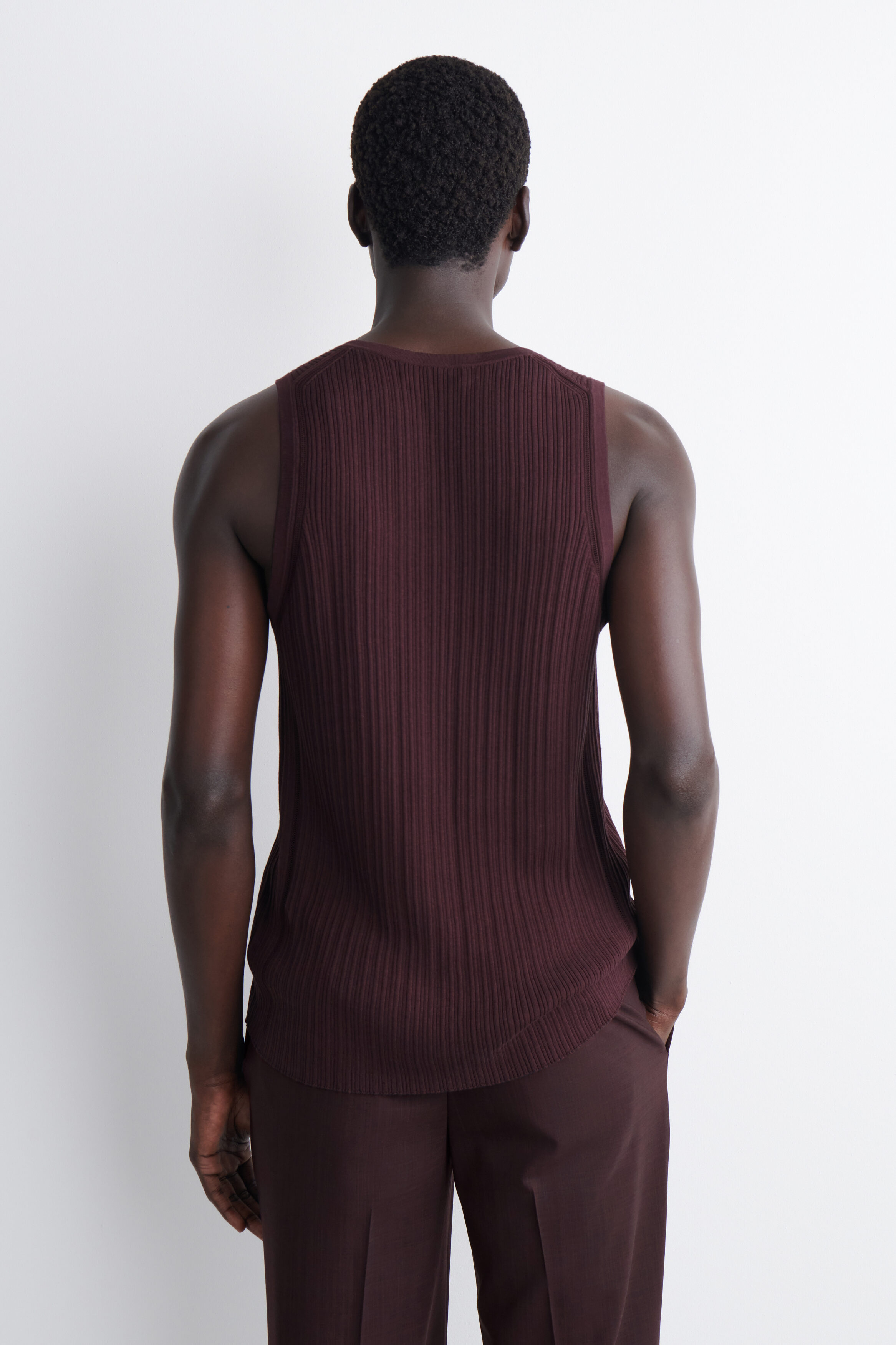 SILK-COTTON HENLEY TANK TOP - BORDEAUX | COS US
