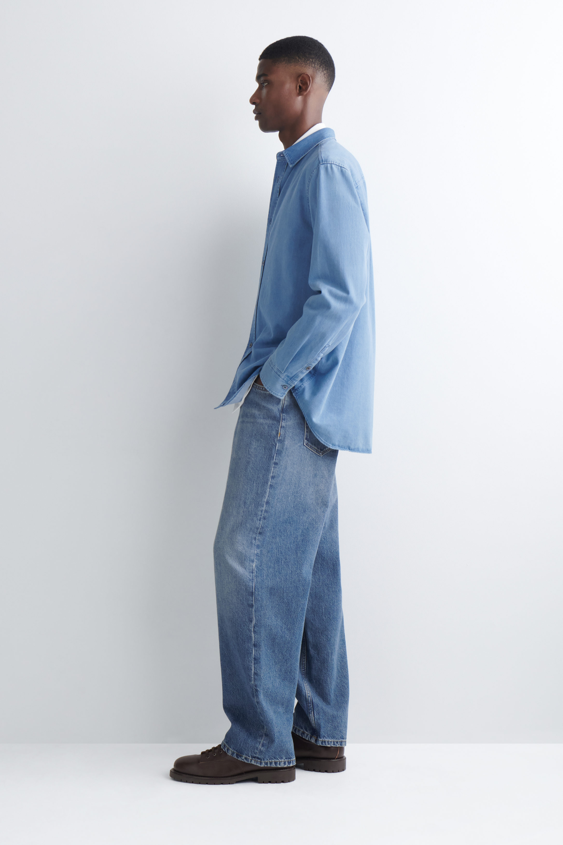cos デニムシャツ DENIM SHIRT - BLUE | COS US