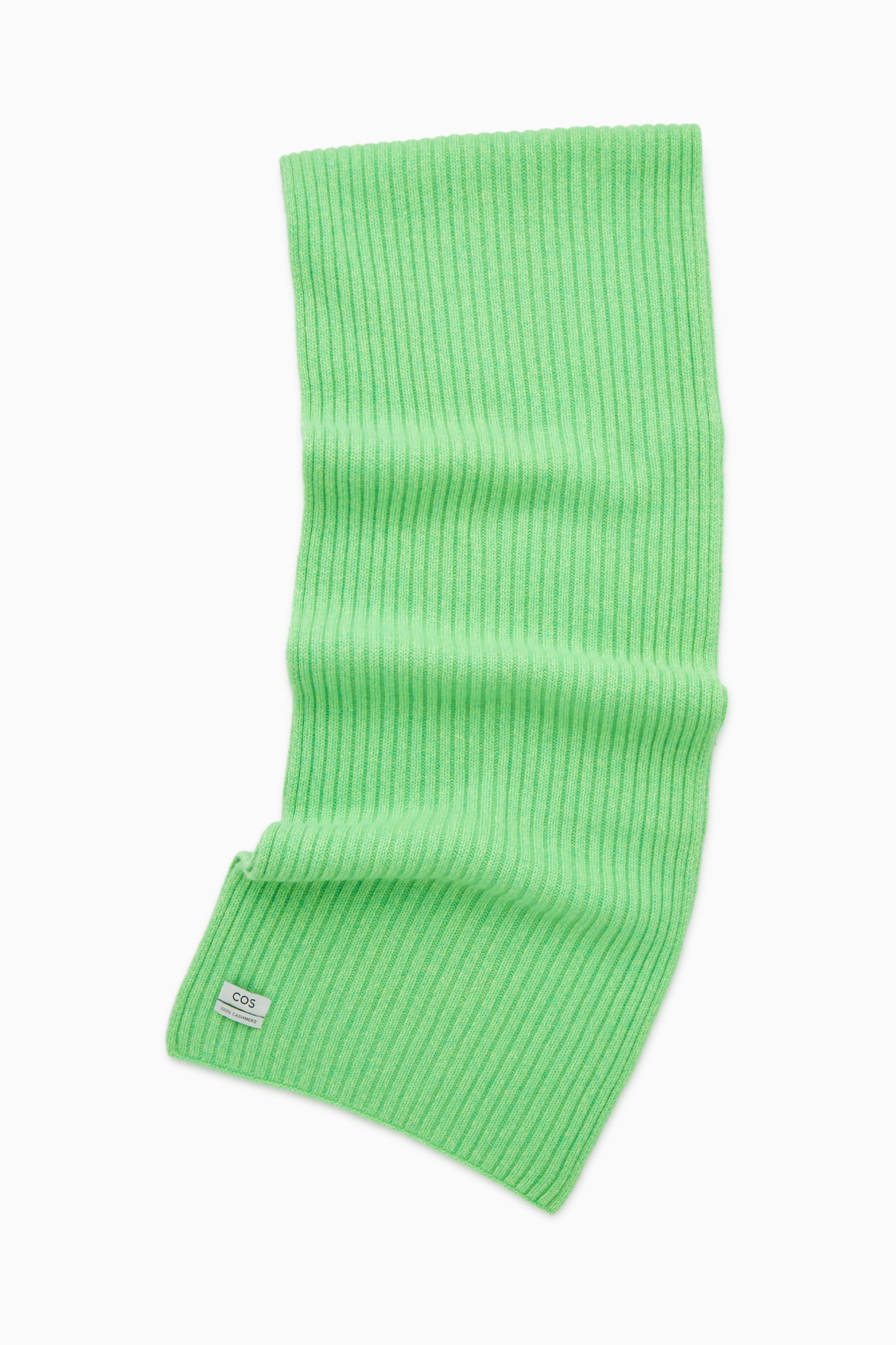 Näytä suurempi kuva: CHUNKY RIBBED-KNIT PURE CASHMERE SCARF - GREEN - NAISET | H&M FI 2