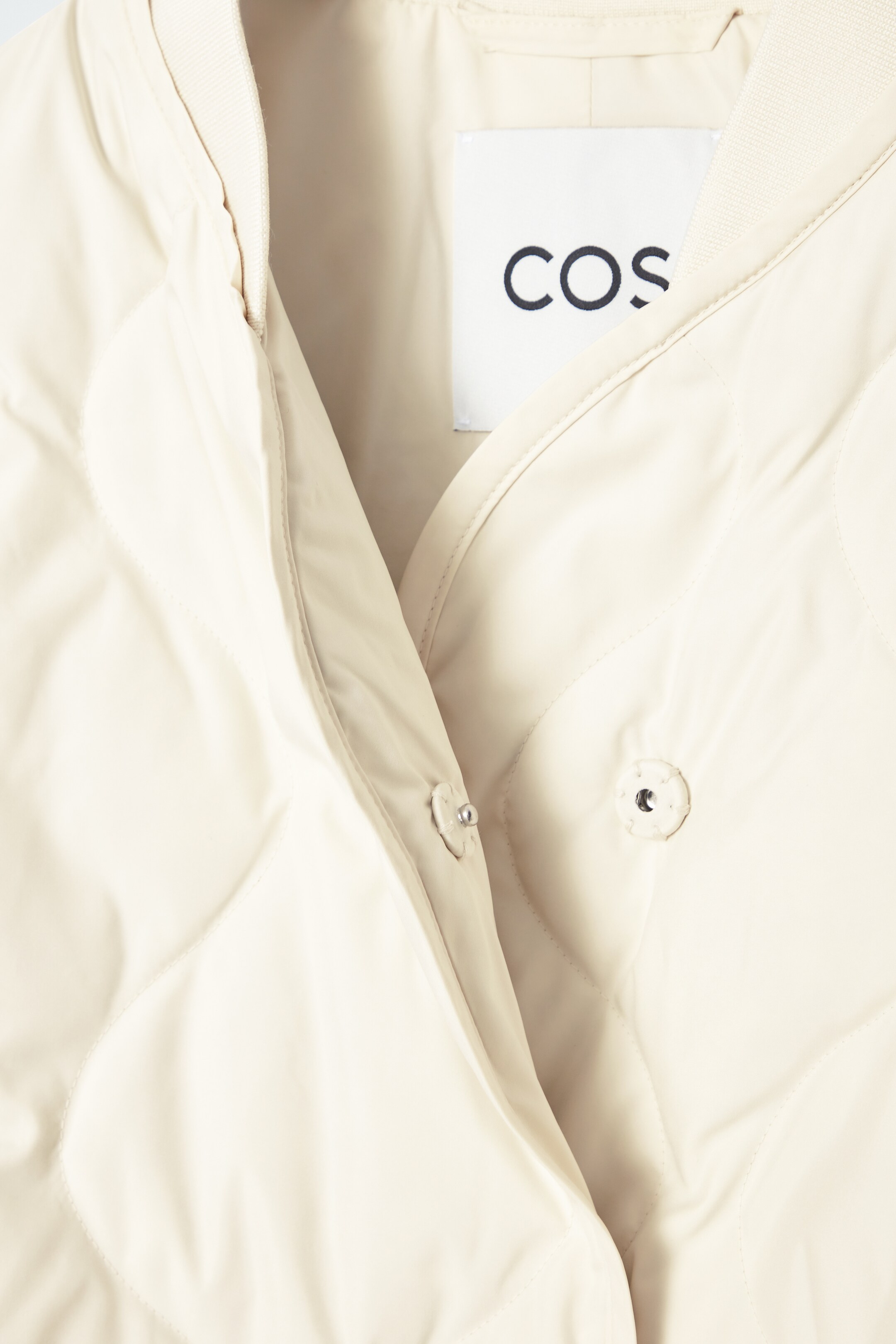 View larger image: OVERSIZED QUILTED JACKET - OFF-WHITE - Ladies | H&M GB 2