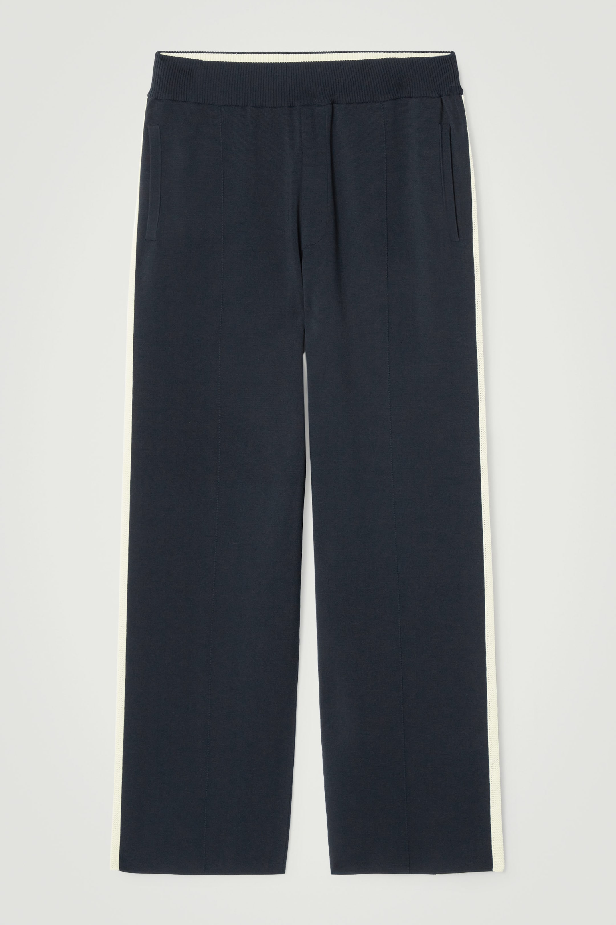 StillMedia/DescriptiveStillLife