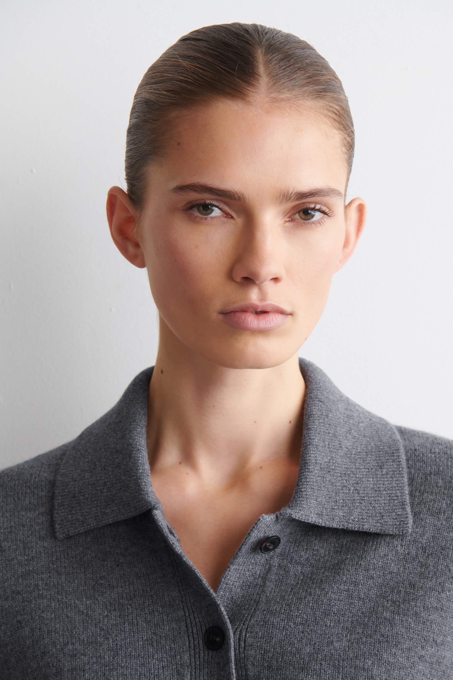 COLLARED MERINO WOOL CARDIGAN - GREY MÉLANGE/NAVY - 7