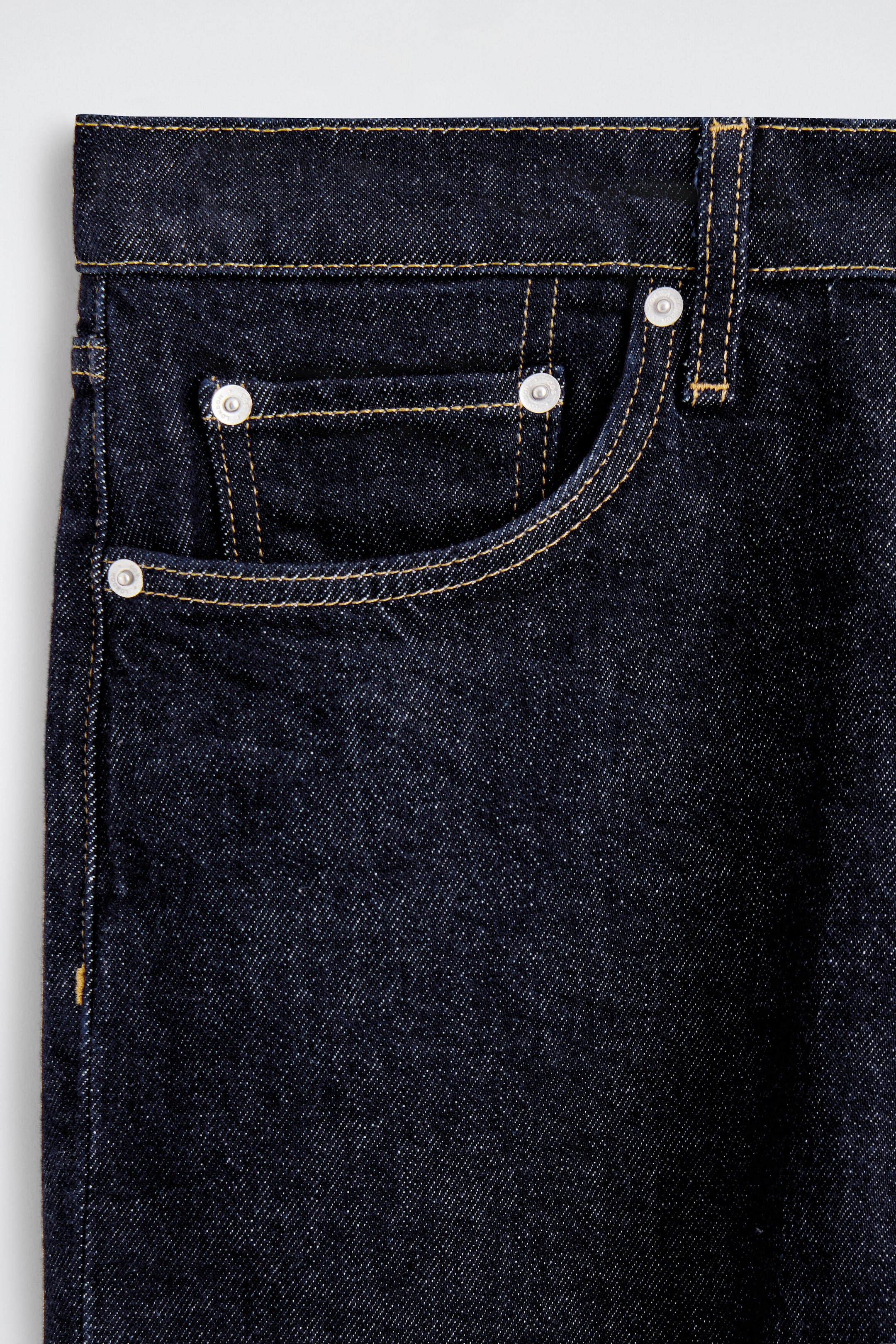 StillMedia/DescriptiveDetail