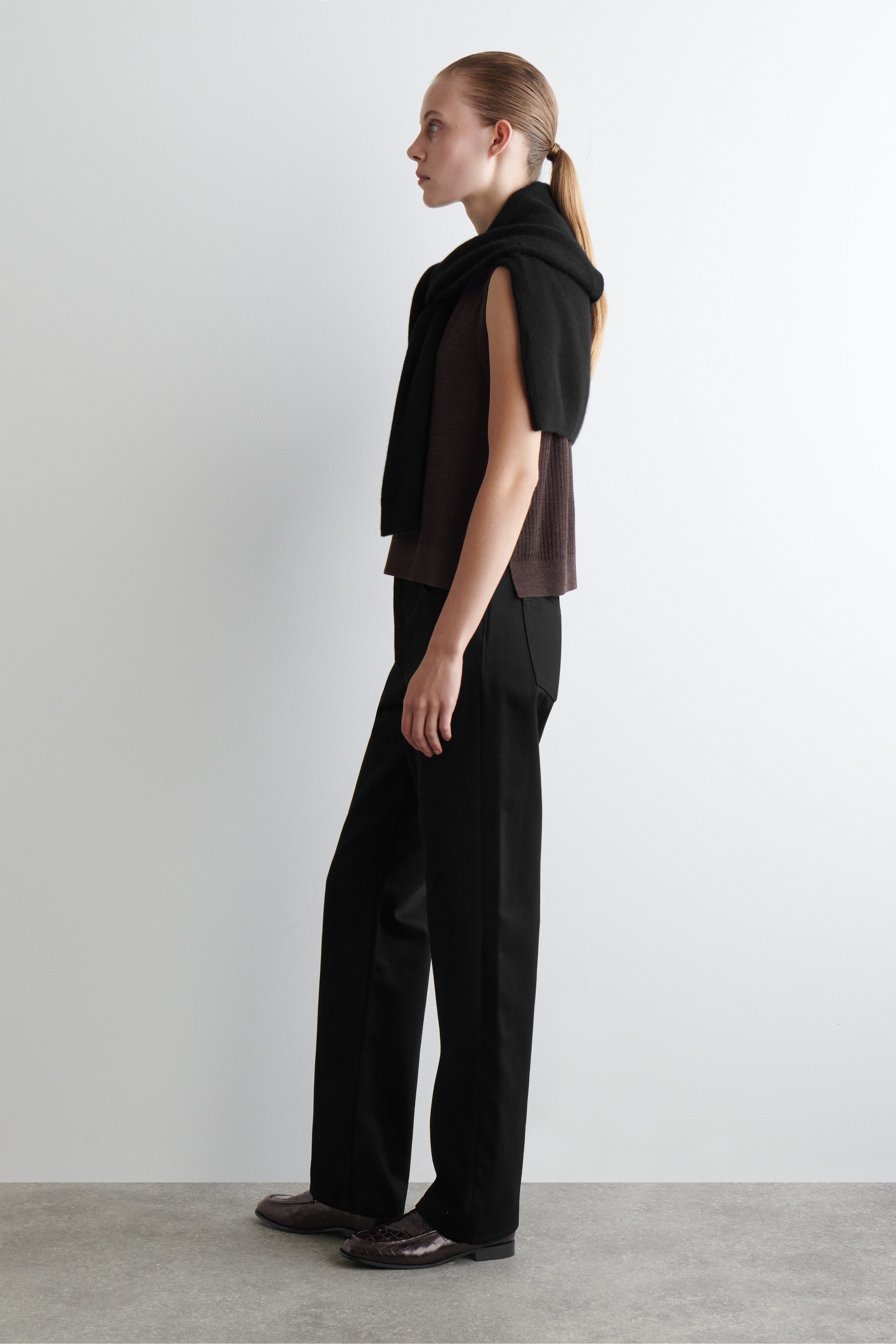 REPRISE STRAIGHT-LEG JEANS