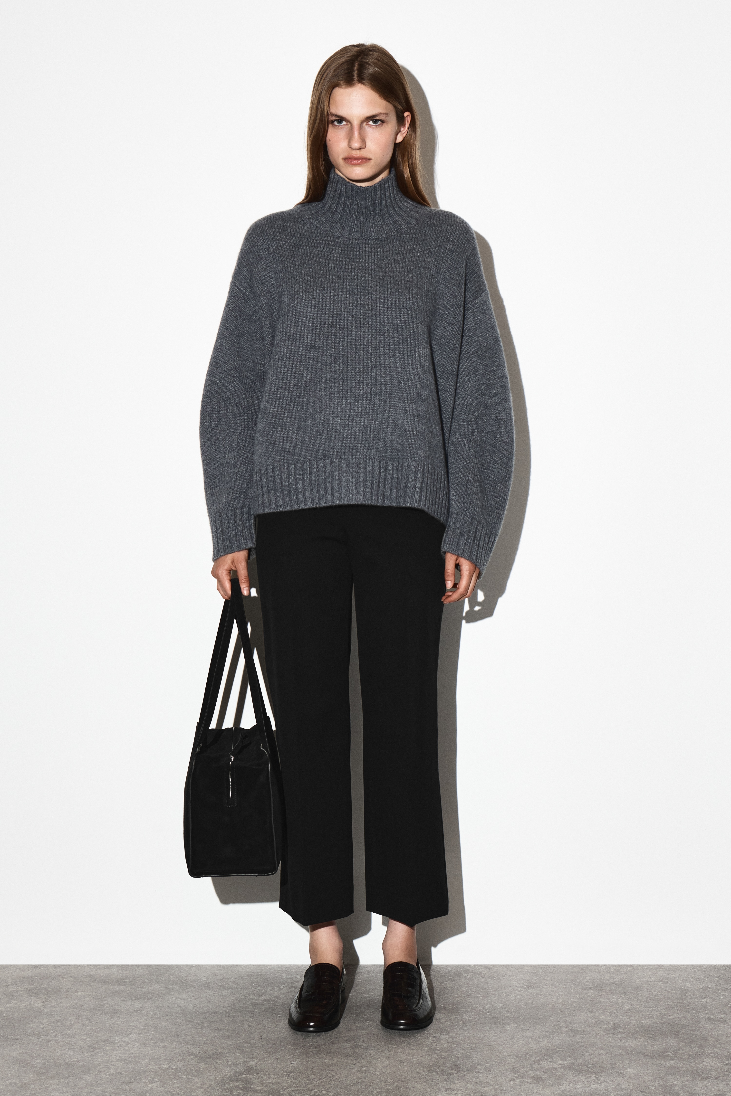 TAILORED CROPPED TROUSERS - ČIERNA