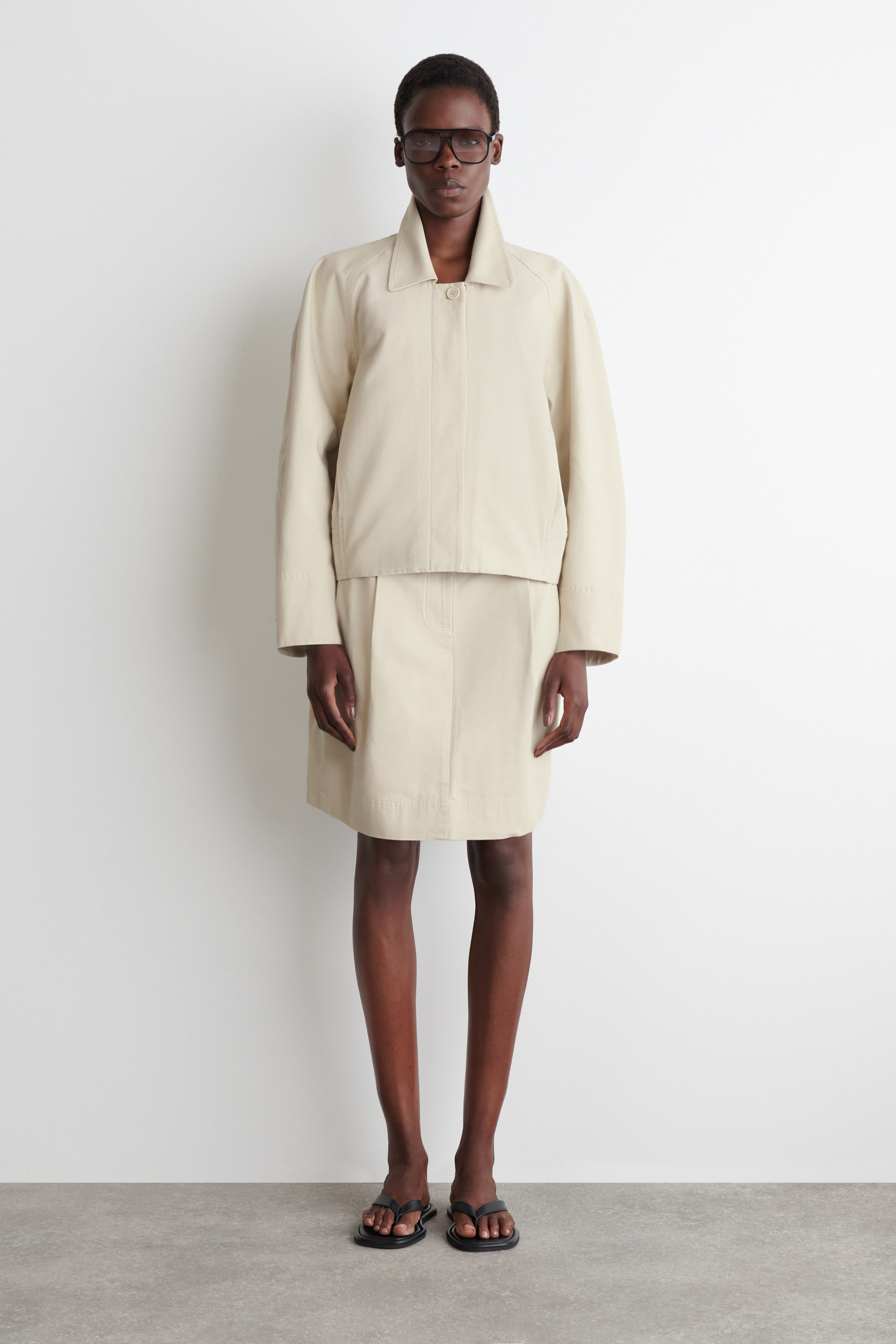 ROUNDED COTTON JACKET - LIGHT BEIGE | COS