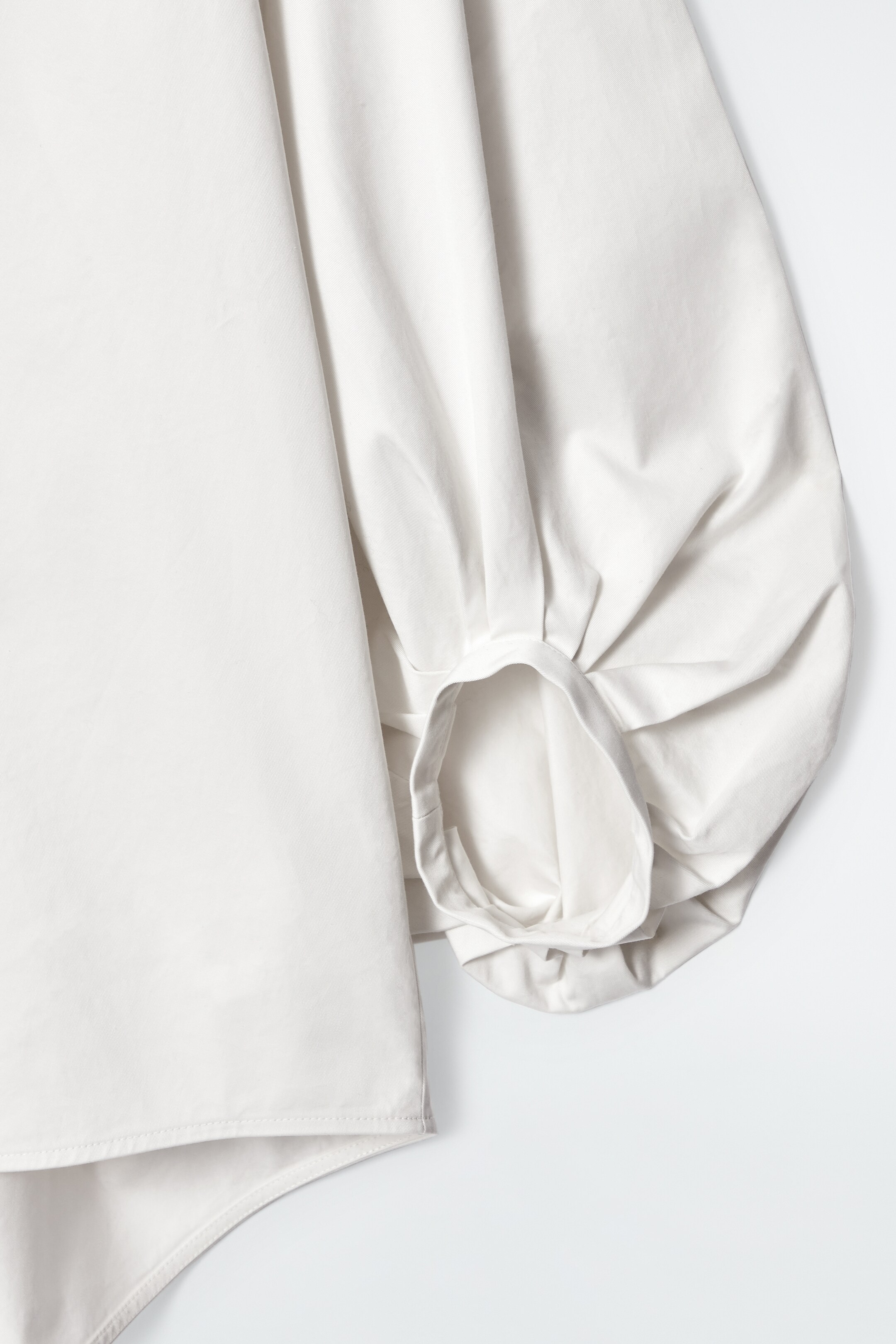 Agrandir l'image: BLOUSE MANCHES BALLON - BLANC - FEMME | H&M FR 7