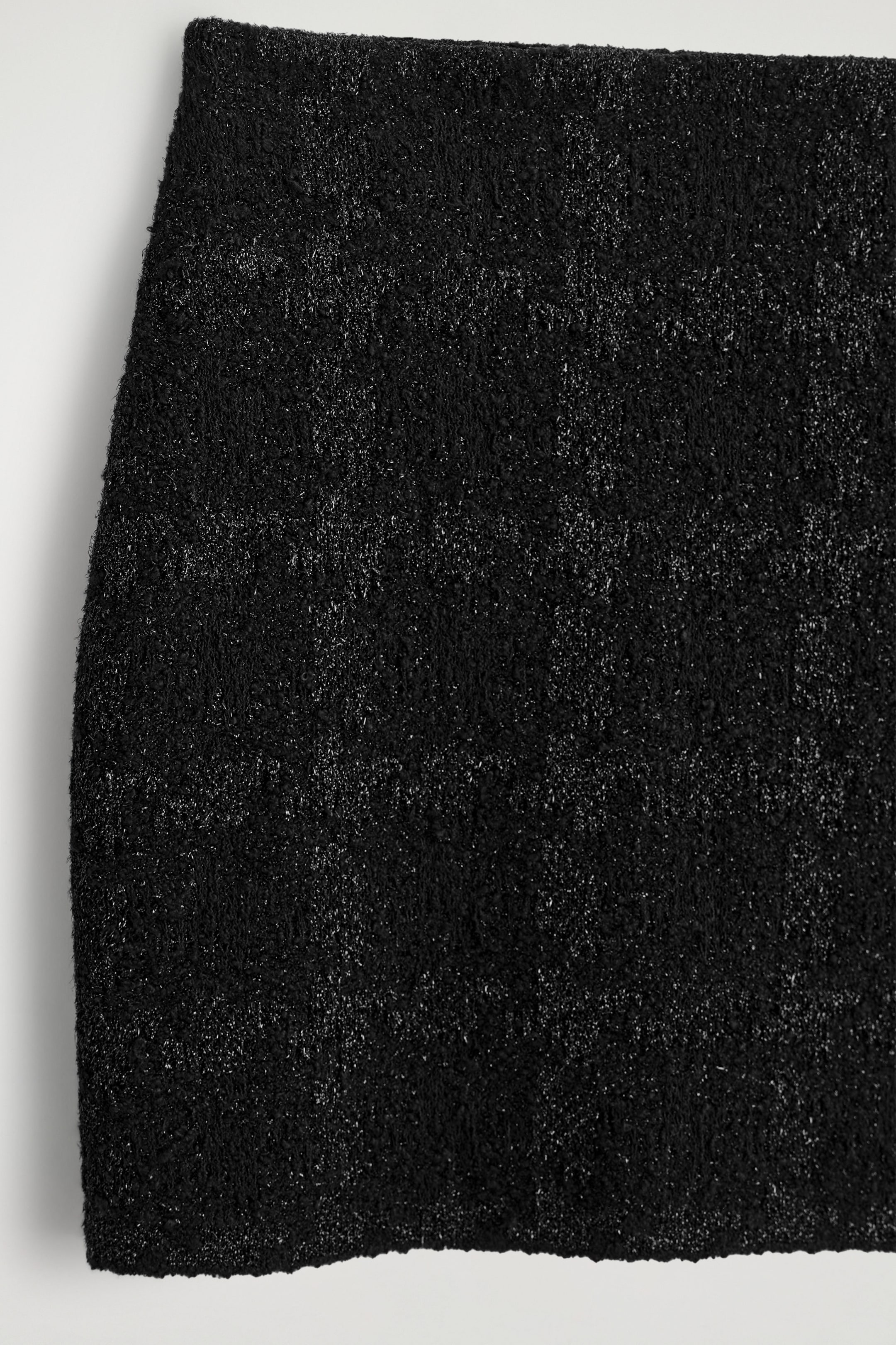 StillMedia/DescriptiveDetail