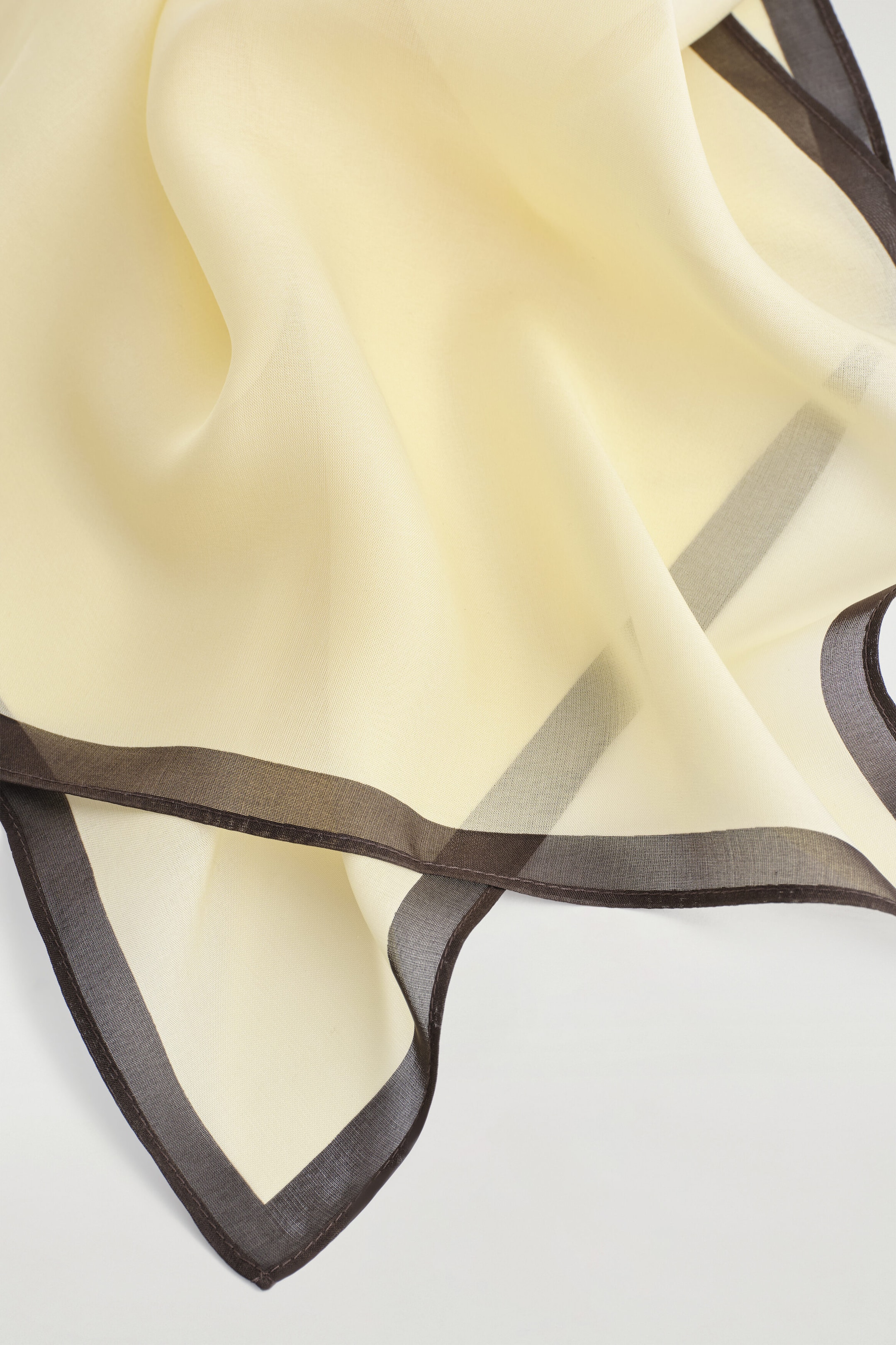 StillMedia/DescriptiveDetail