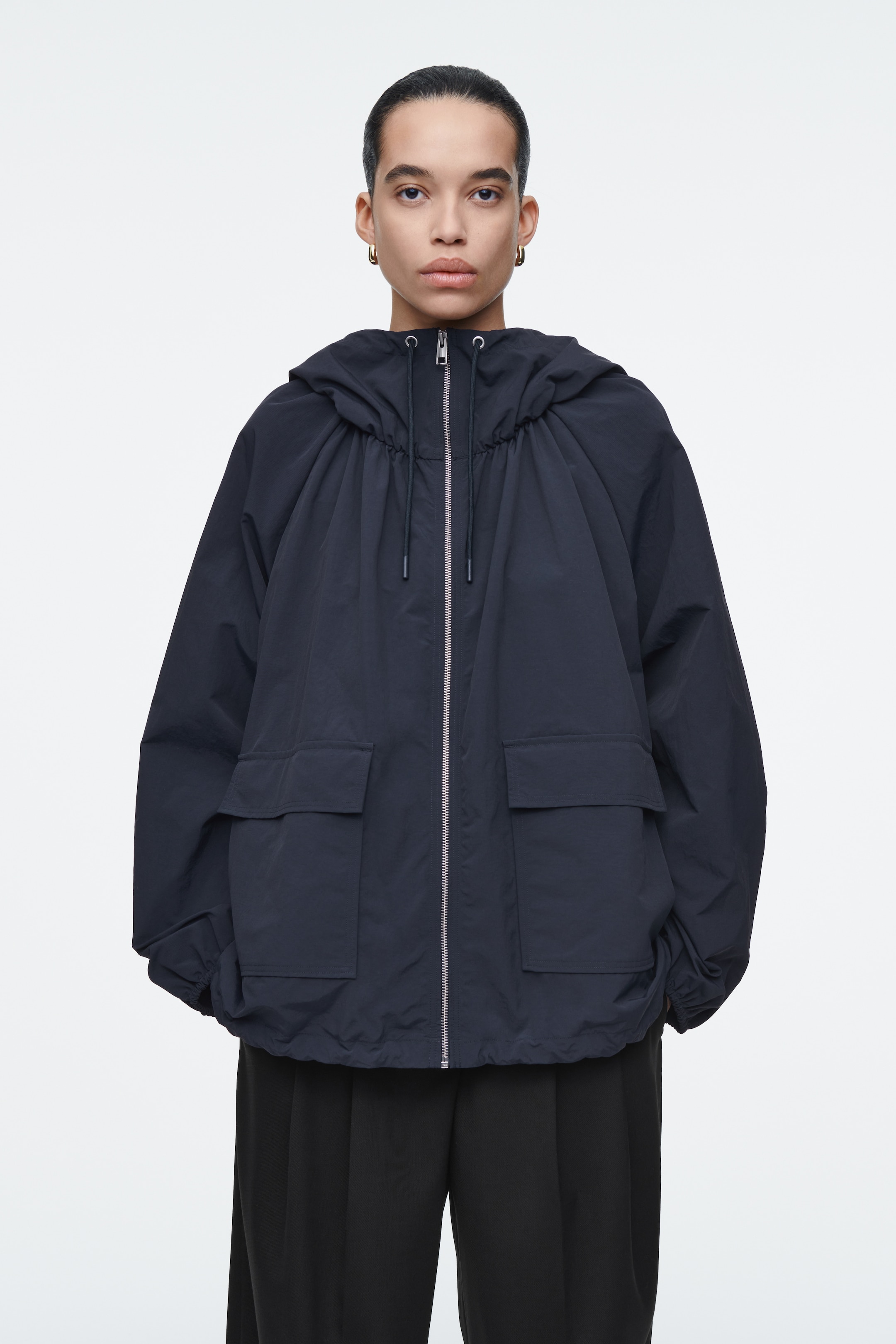 Agrandir l'image: VESTE PARKA À CAPUCHE EN TISSU TECHNIQUE - BLEU MARINE - FEMME | H&M FR 1