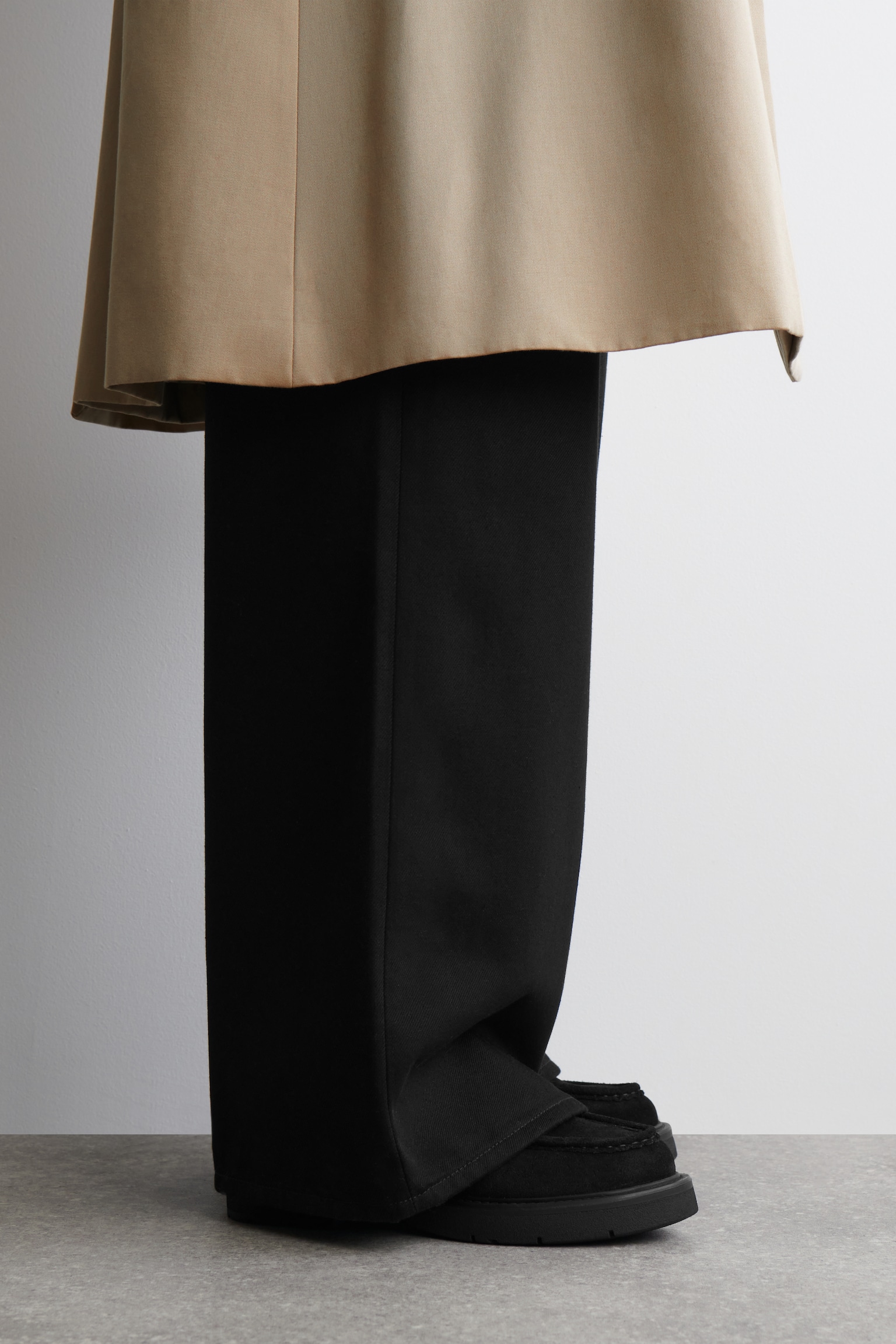 ANKLE BOOTS AUS VELOURSLEDER MIT SCHNÜRUNG - SCHWARZ - 5