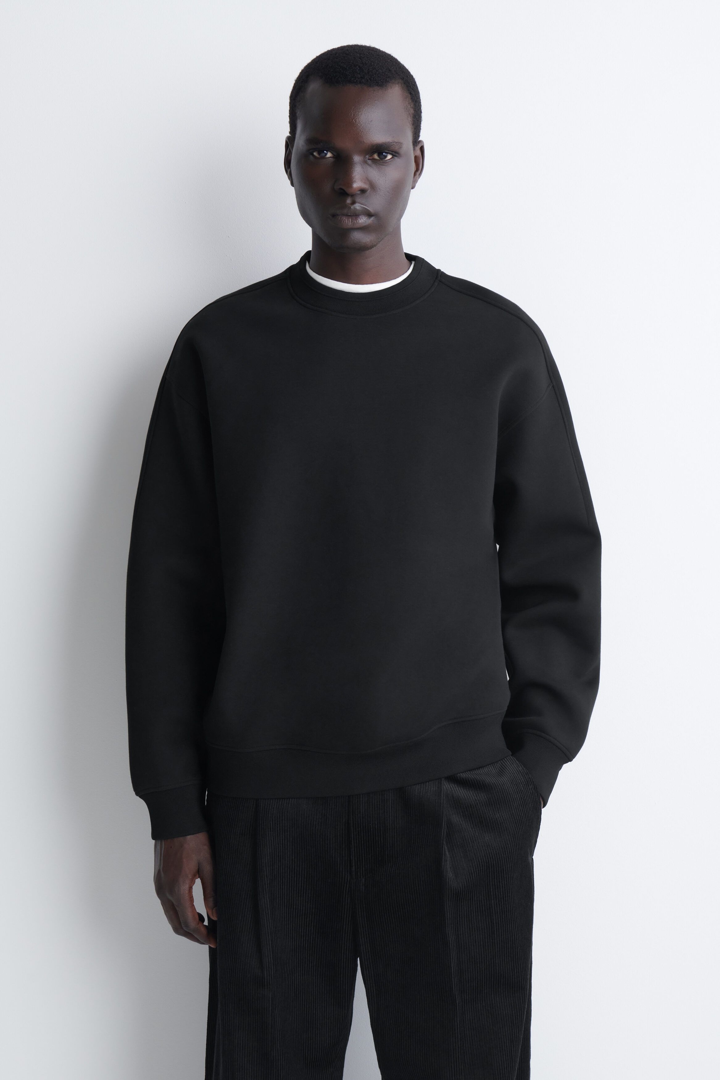RELAXED SCUBA SWEATSHIRT
