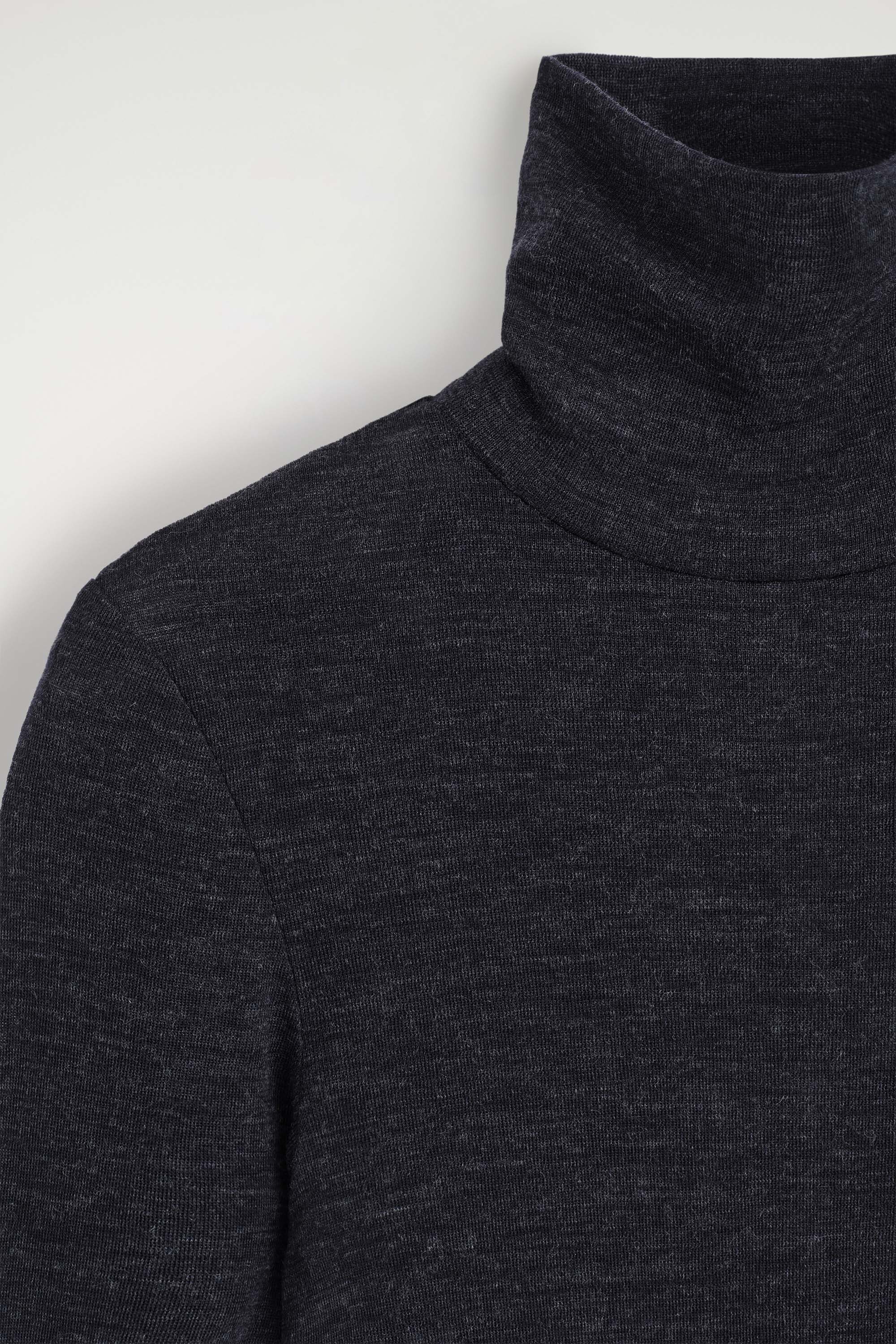 MERINO WOOL TURTLENECK TOP thumbnail 8