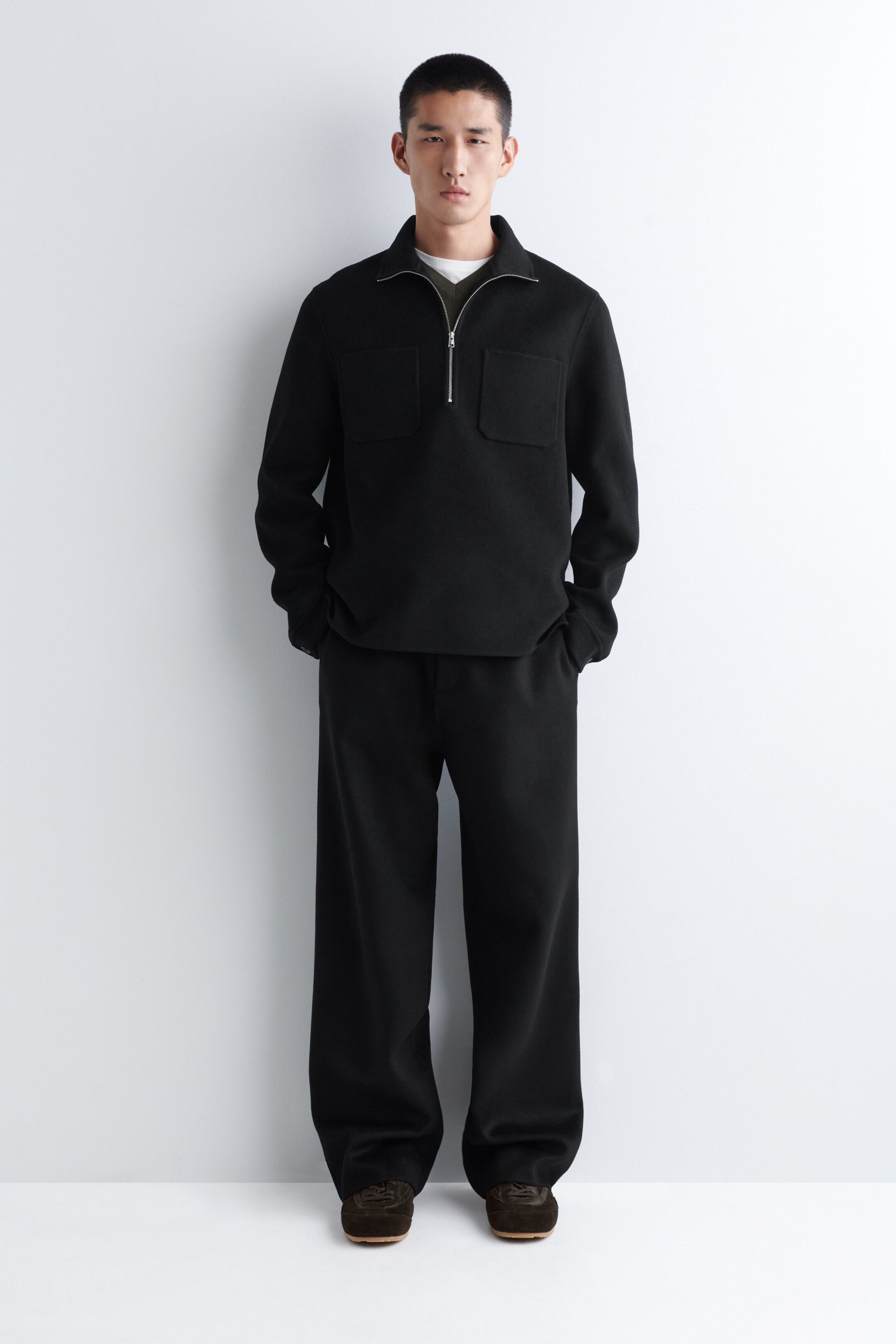 Ver imagen más grande: PANTALÓN STRAIGHT-LEG DE LANA DE DOBLE FAZ - NEGRO - HOMBRE | H&M ES 1