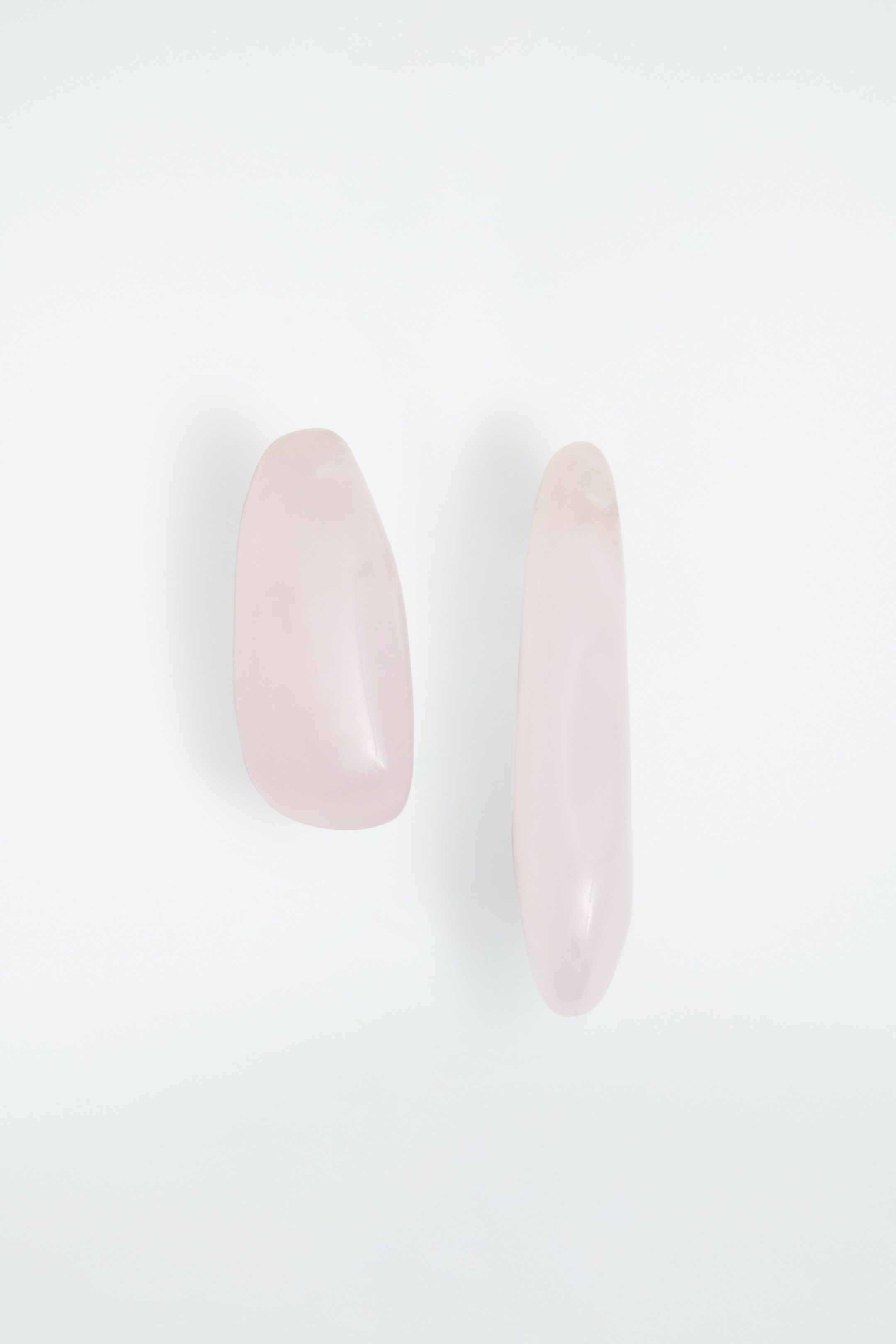Grösseres Bild ansehen: UNGLEICHE OHRRINGE - ROSA - DAMEN | H&M CH 5