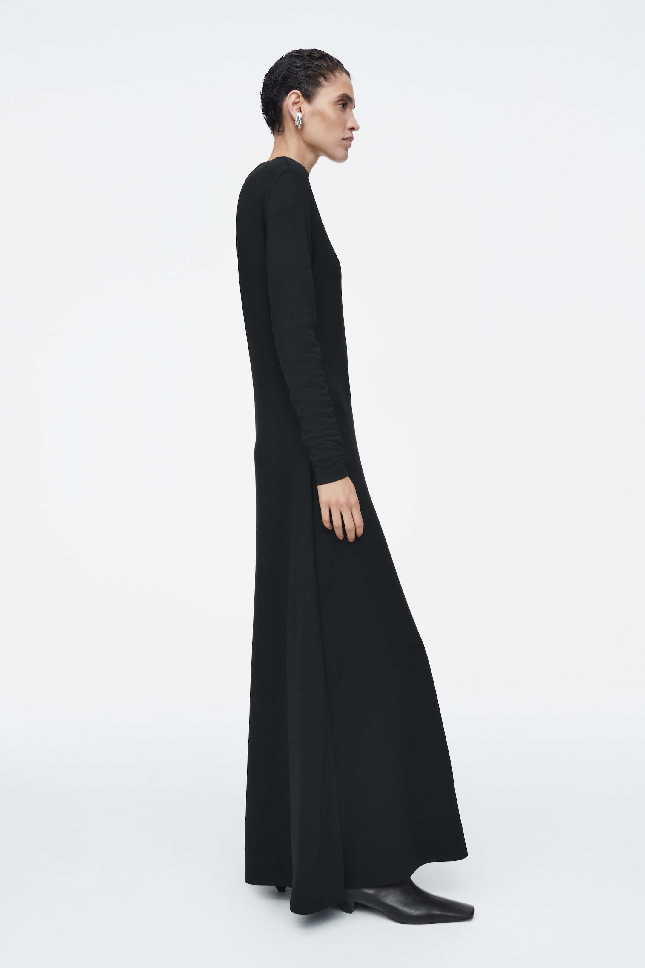 View larger image: COWL-NECK LONG-SLEEVED MAXI DRESS - BLACK - Ladies | H&M GB 3