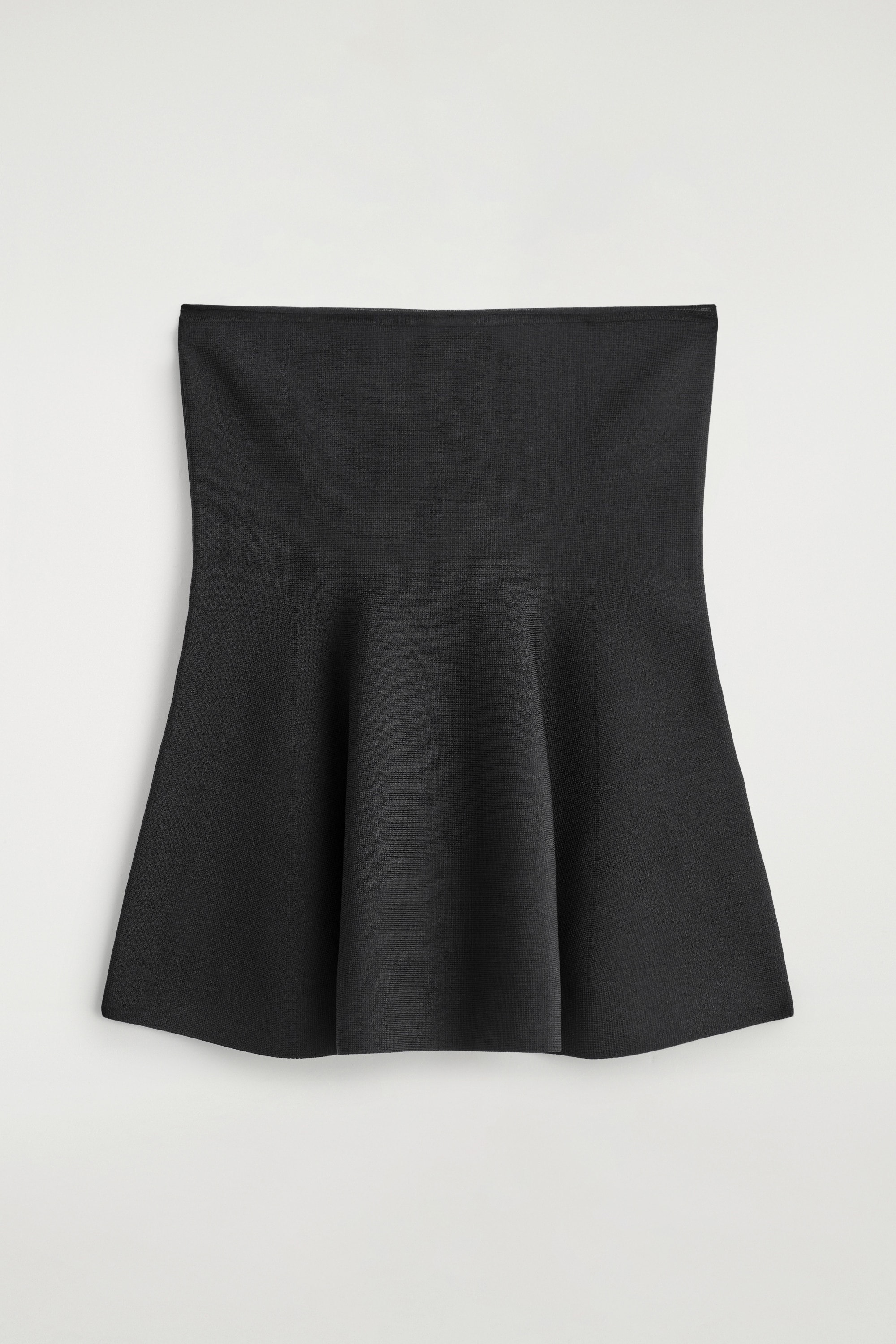 TOP DE PUNTO CON DETALLE TRANSPARENTE - NEGRO