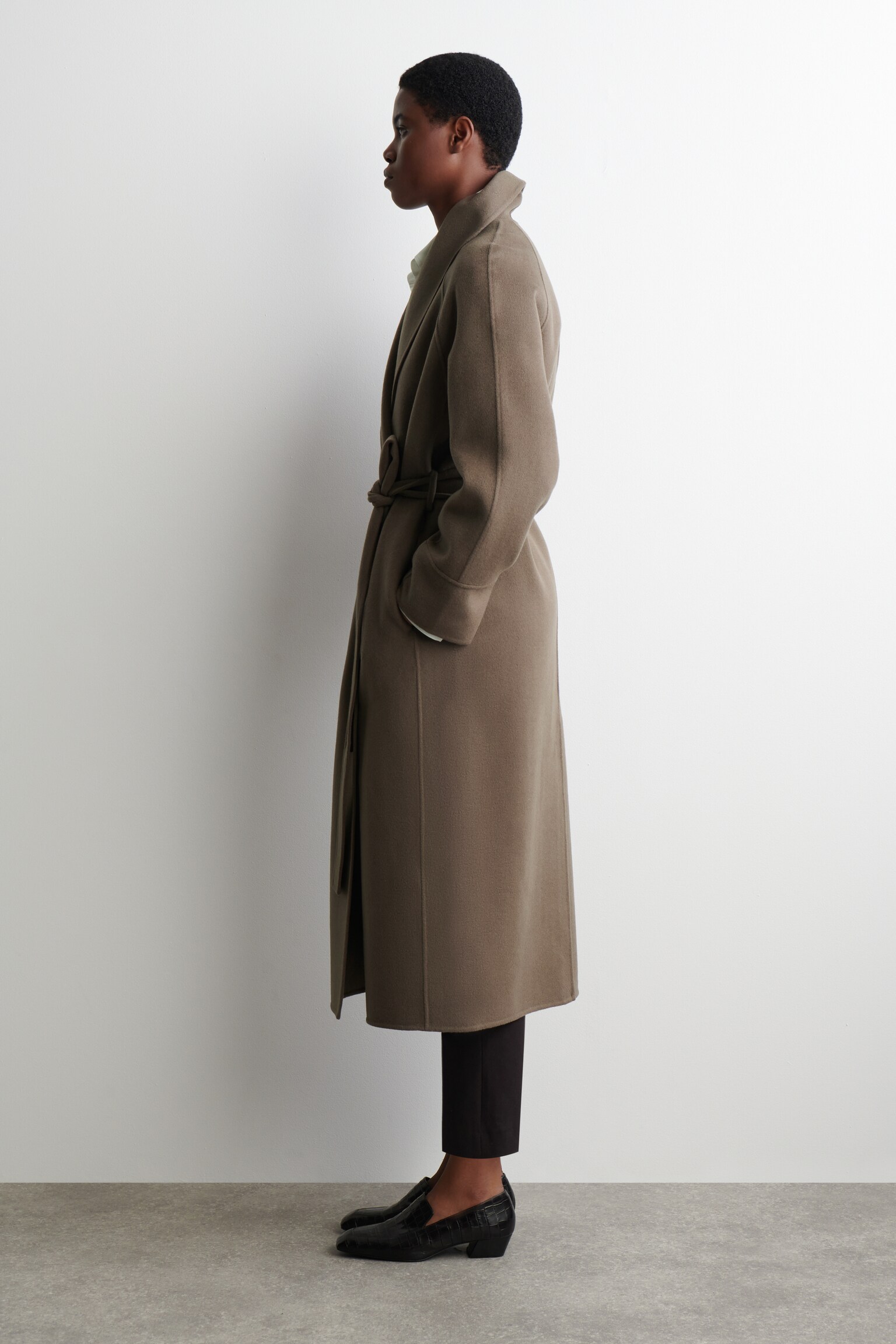 MANTEAU LONG CEINTURÉ EN LAINE DOUBLE FACE - BRUN/NOIR/BORDEAUX - 6