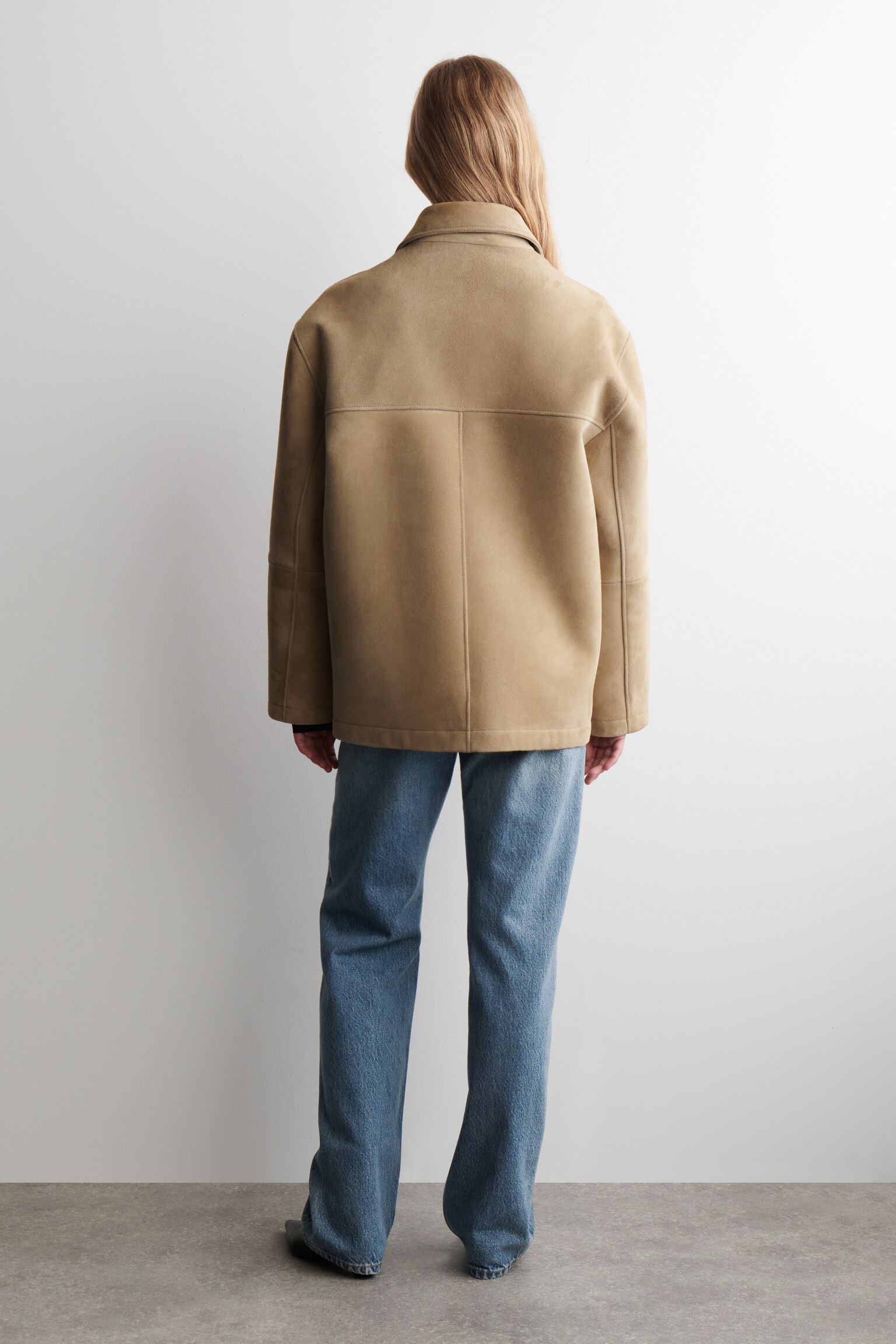 CHAQUETA DE ANTE CON CUELLO - ARENA - 7
