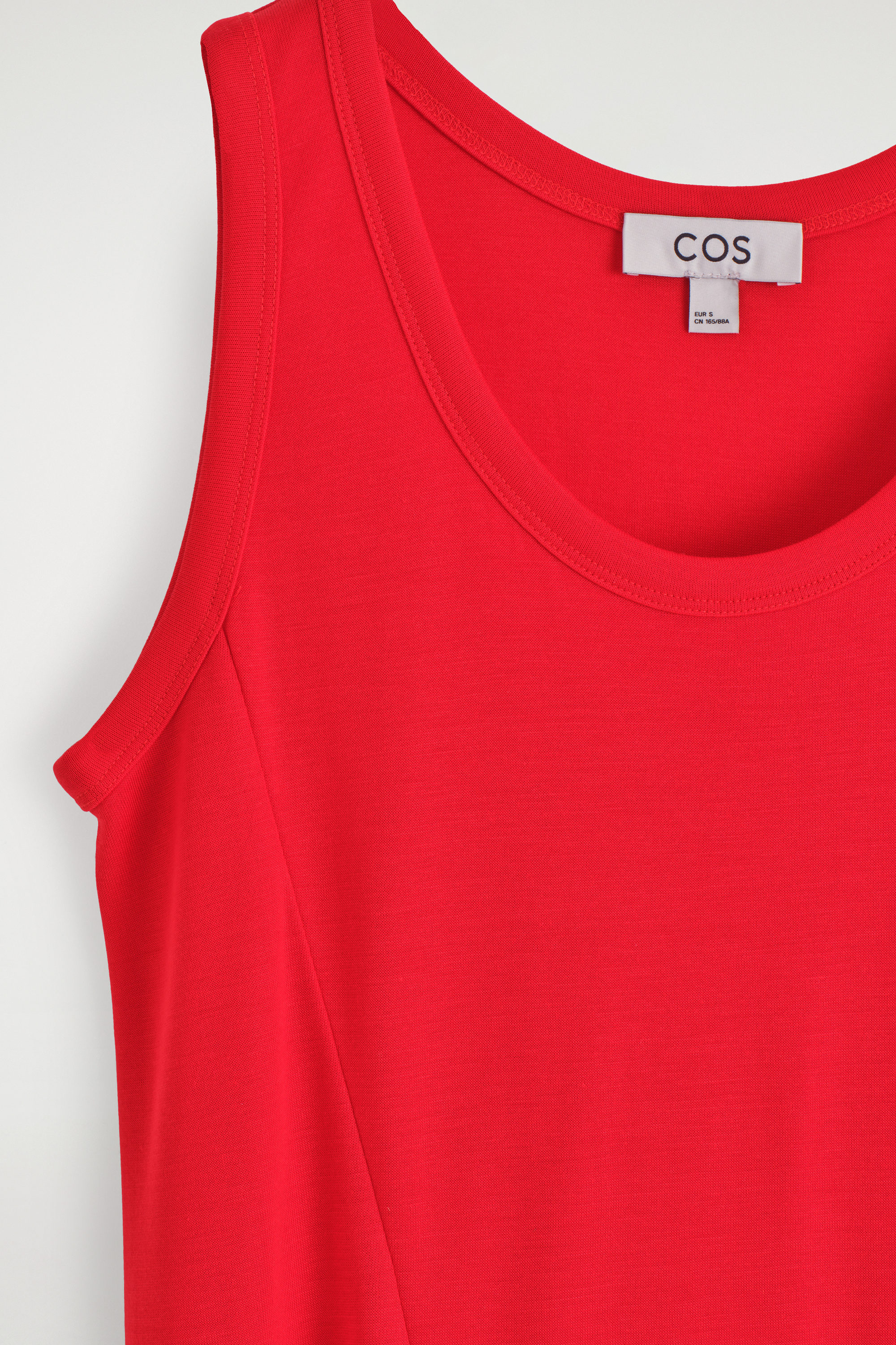 ASYMMETRIC JERSEY MIDI DRESS - RED | COS