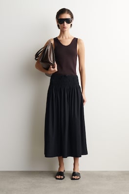 RUCHED-WAIST MIDI SKIRT — BLACK 1