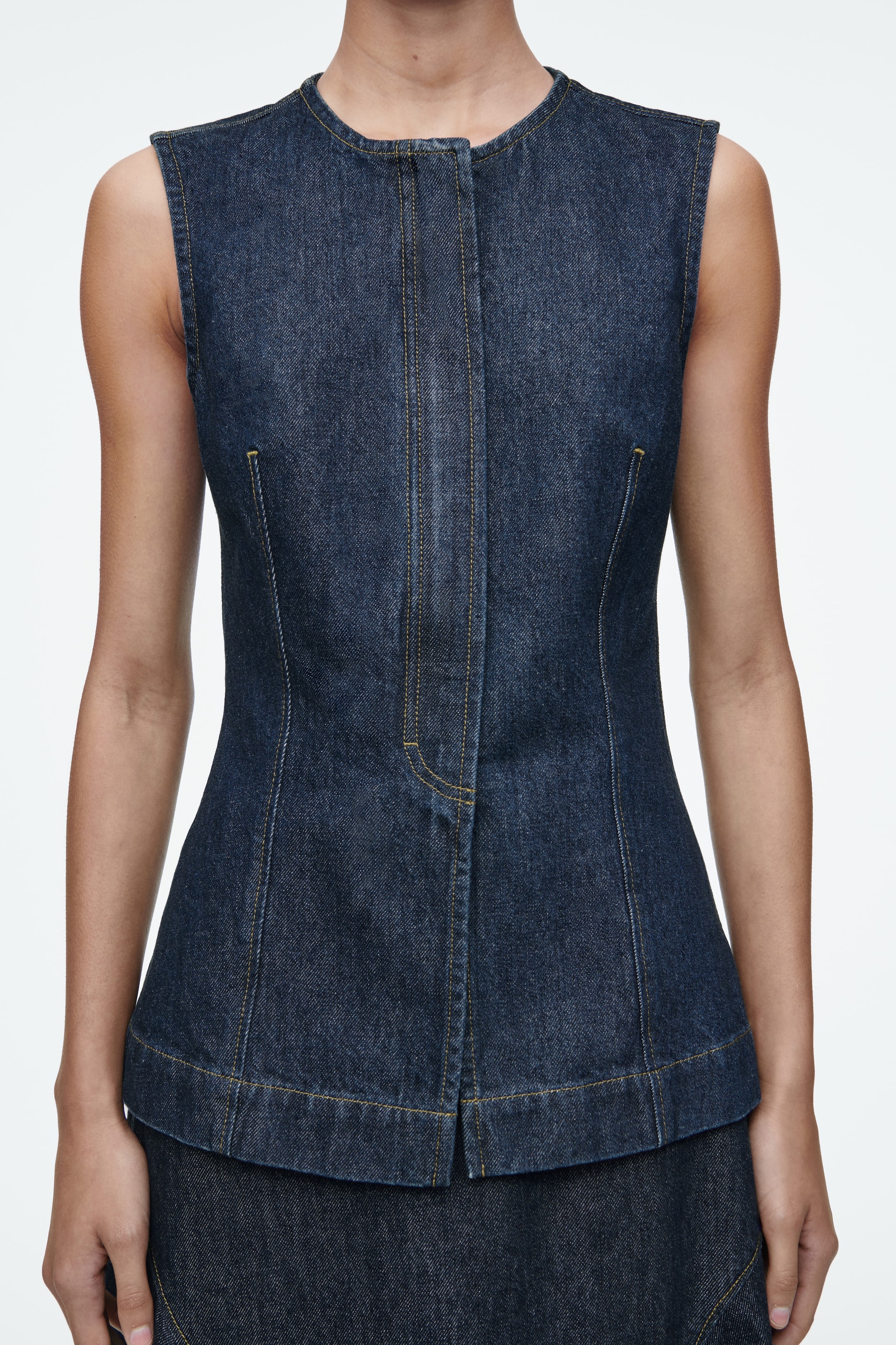 Ingrandisci l'immagine: SLEEVELESS DENIM TOP - RAW INDIGO - DONNA | H&M CH 2