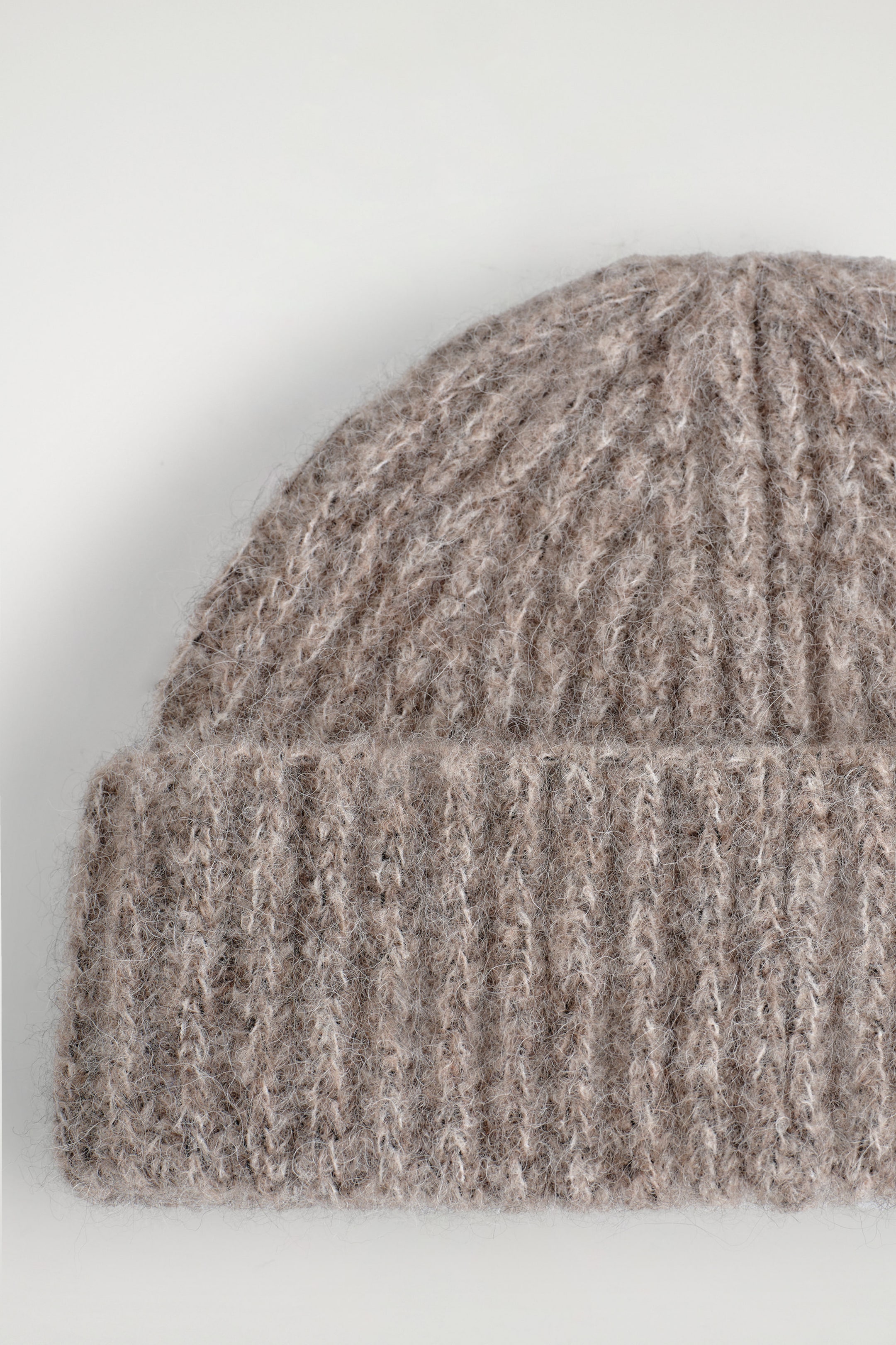 ALPACA-BLEND FISHERMAN BEANIE