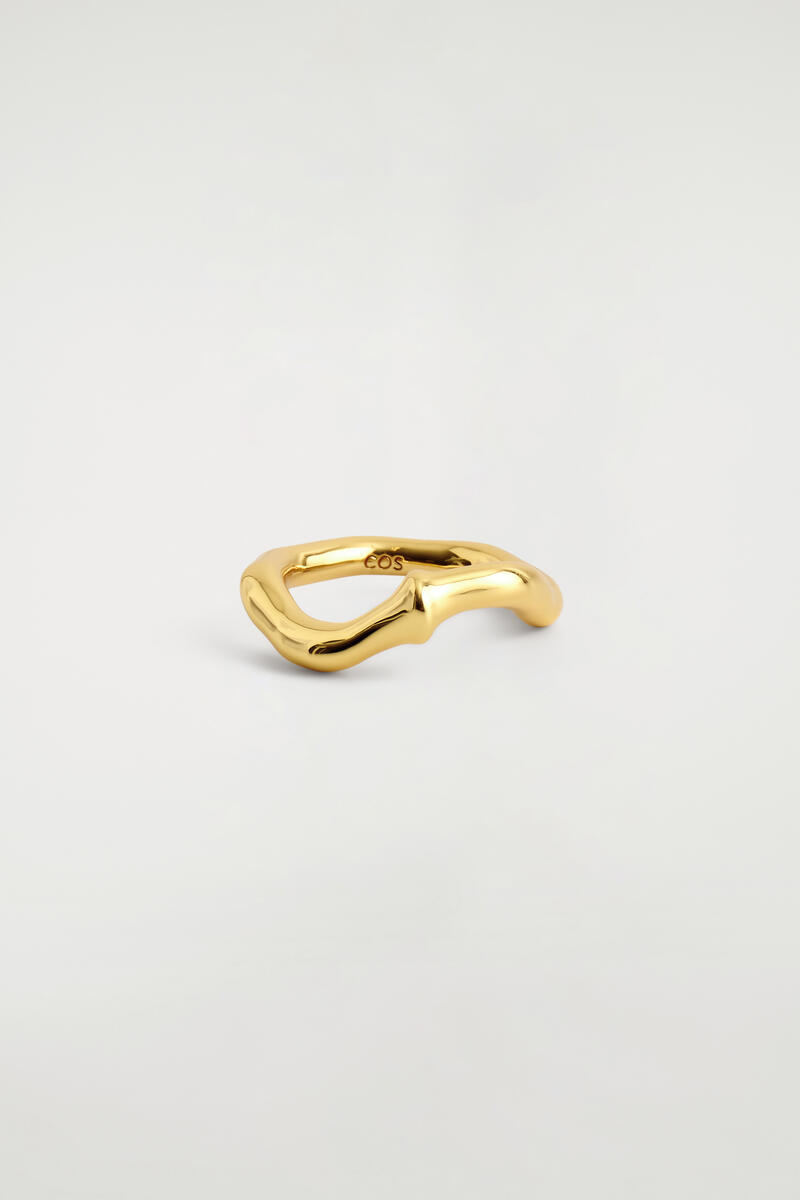 Sculpted Ring