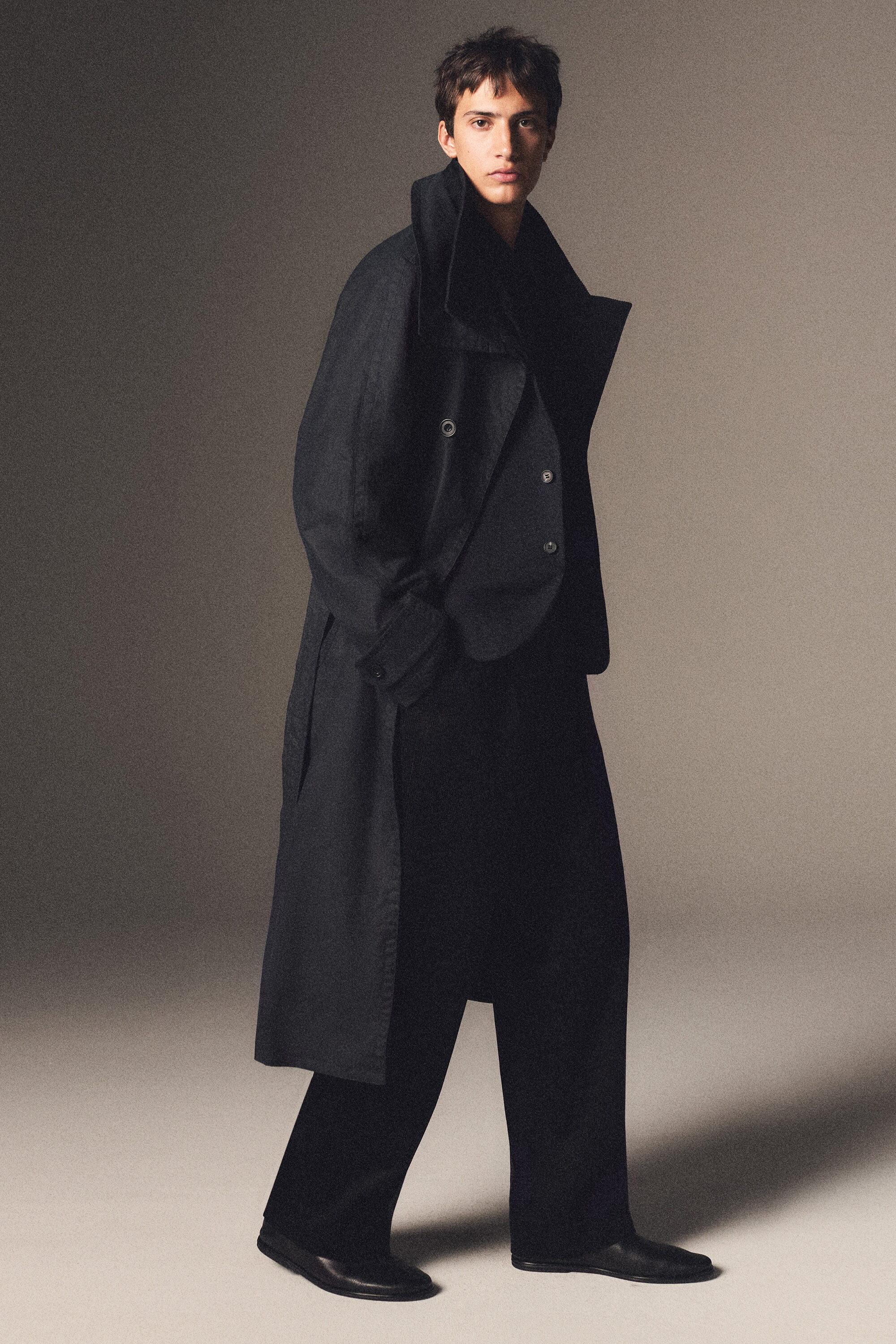 CORDUROY-DETAIL WAXED-COTTON TRENCH COAT - MIDNIGHT BLUE | COS US