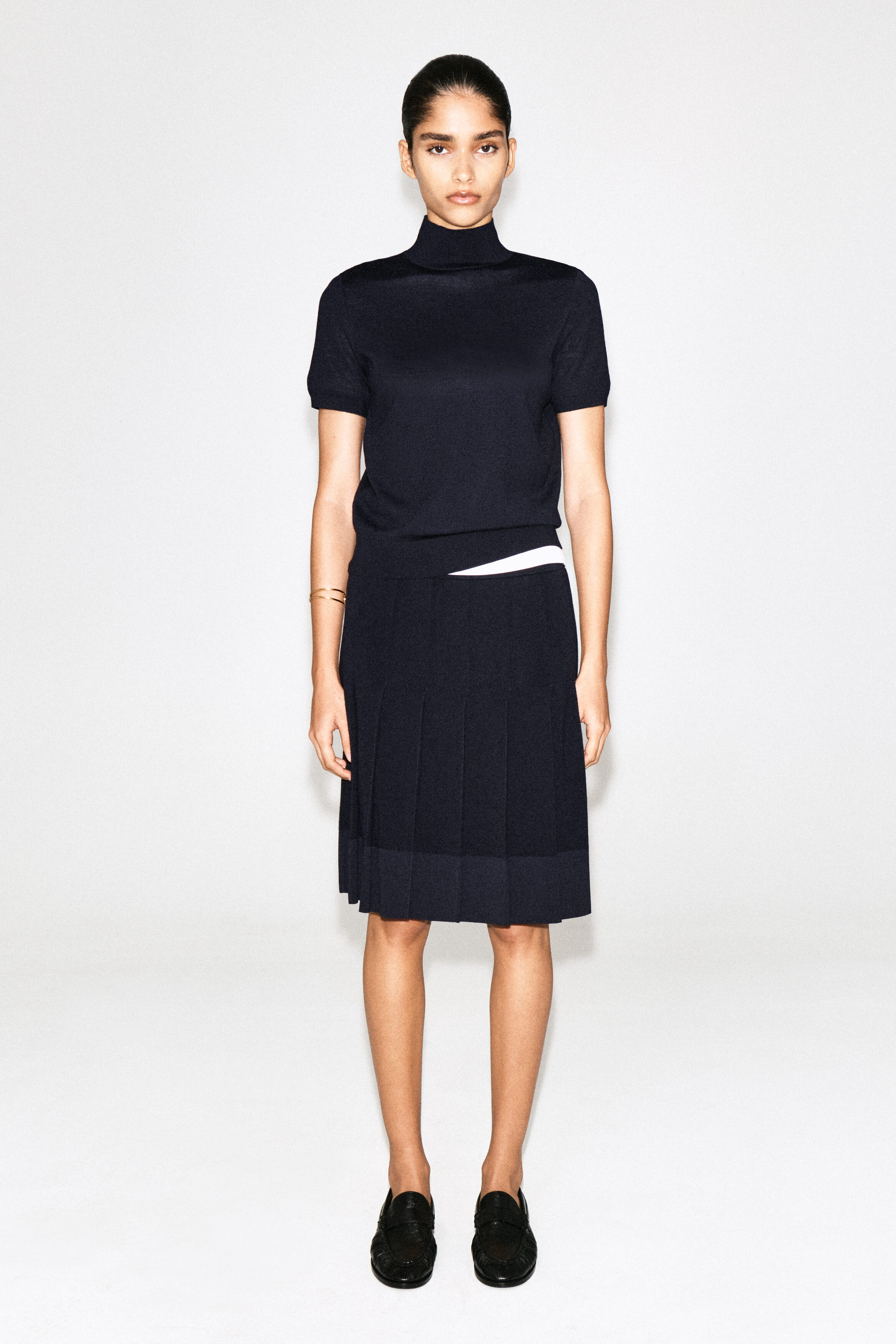 MERINO WOOL TURTLENECK TOP - thumbnail 3
