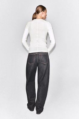 SLIM RIBBED COTTON LONG-SLEEVED TOP — WHITE 5