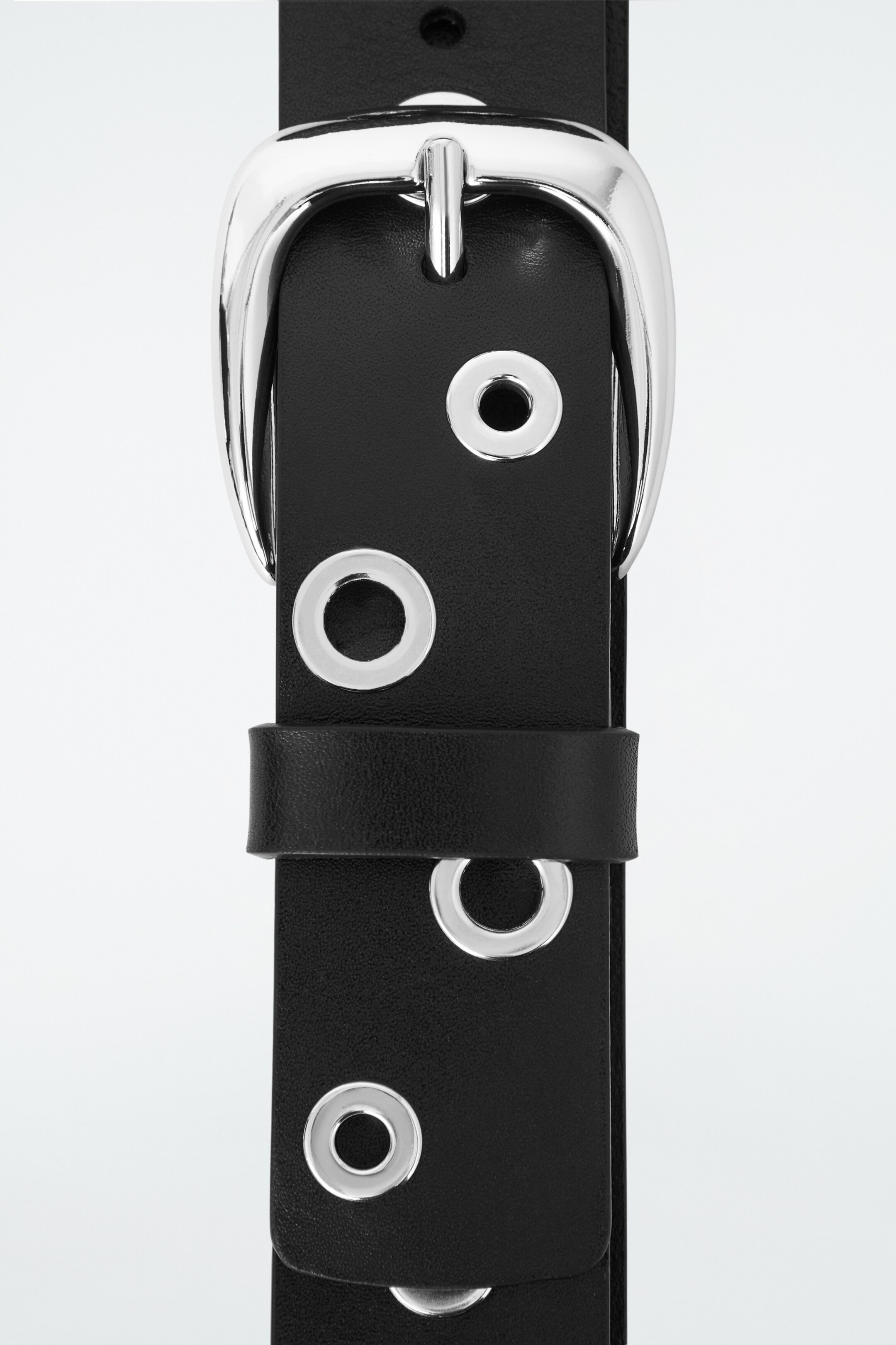 Ingrandisci l'immagine: LEATHER EYELET BELT - BLACK - DONNA | H&M CH 3