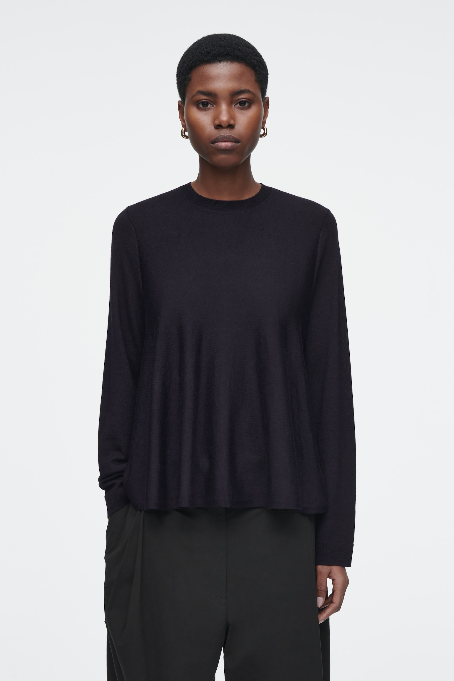 TRAPEZE MERINO GYAPJÚ PULÓVER - Tengerészkék/PIROS