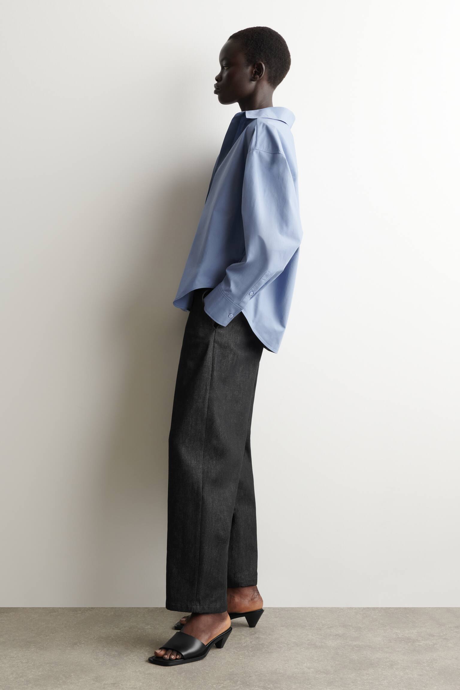 Skjorte med åben krave i bomuld - BLÅ - 5