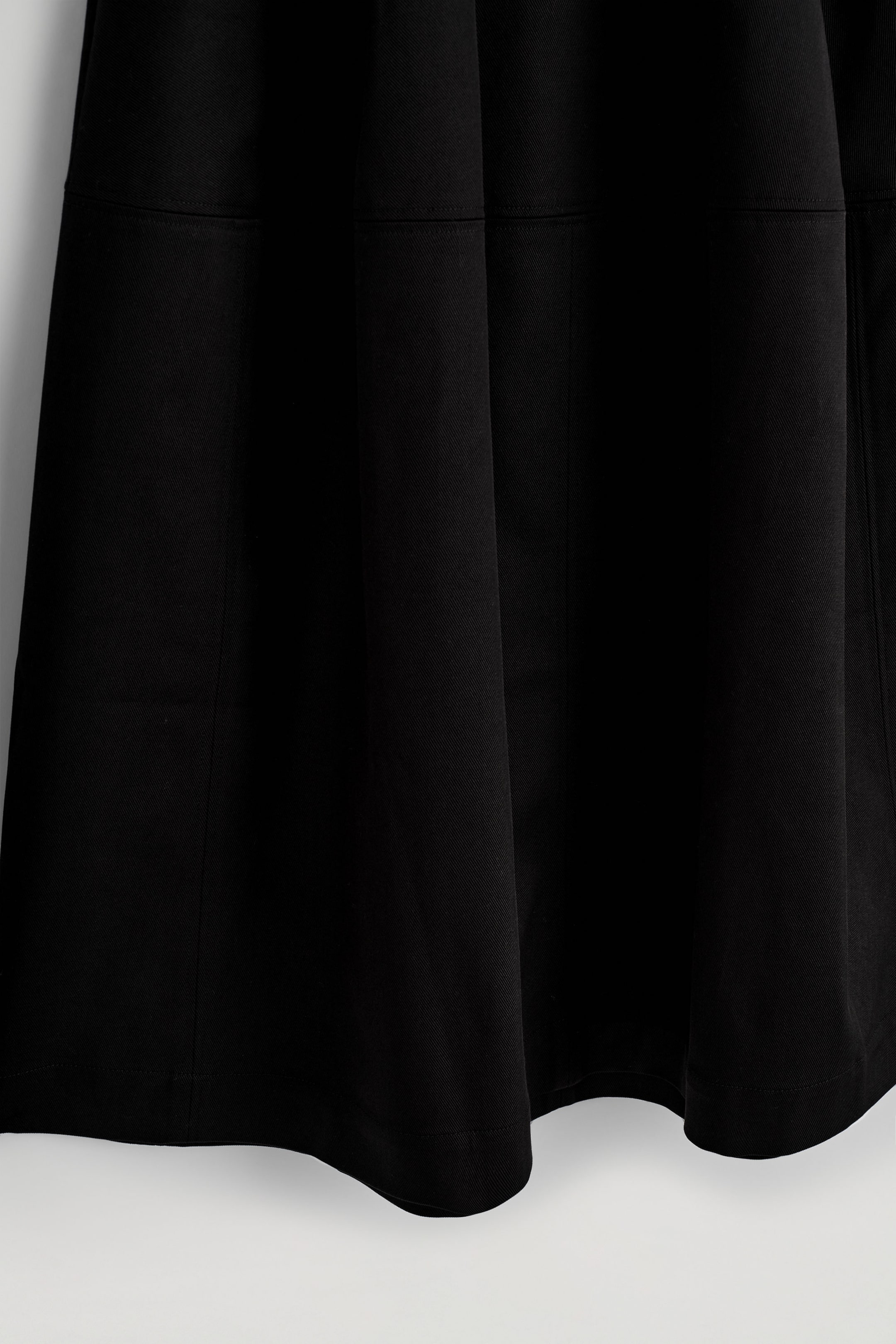 VOLUMINOUS COTTON MIDI SKIRT