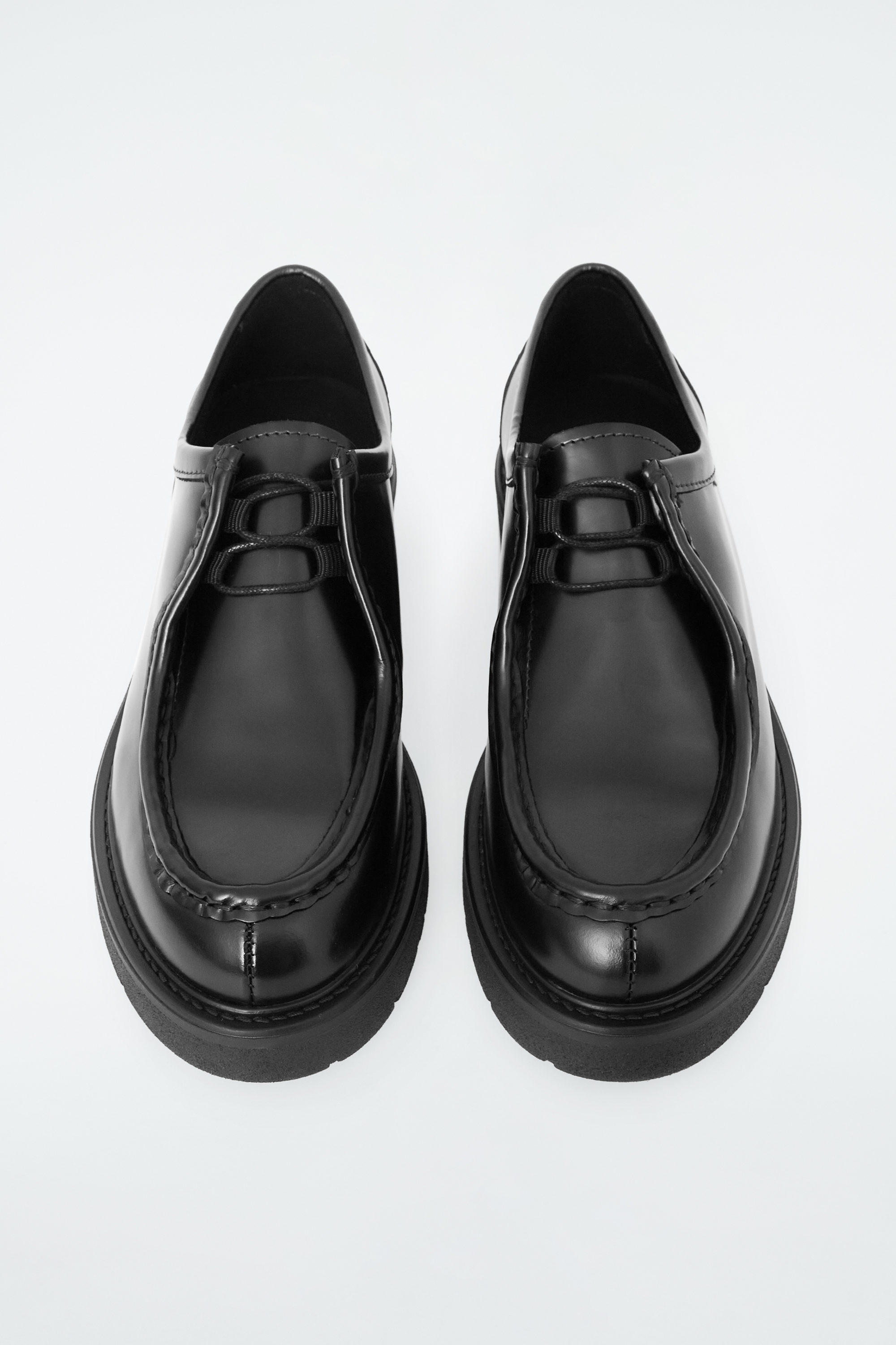 COS レザーシューズ　CHUNKY LEATHER DERBY SHOES CHUNKY LEATHER DERBY SHOES - BLACK | COS
